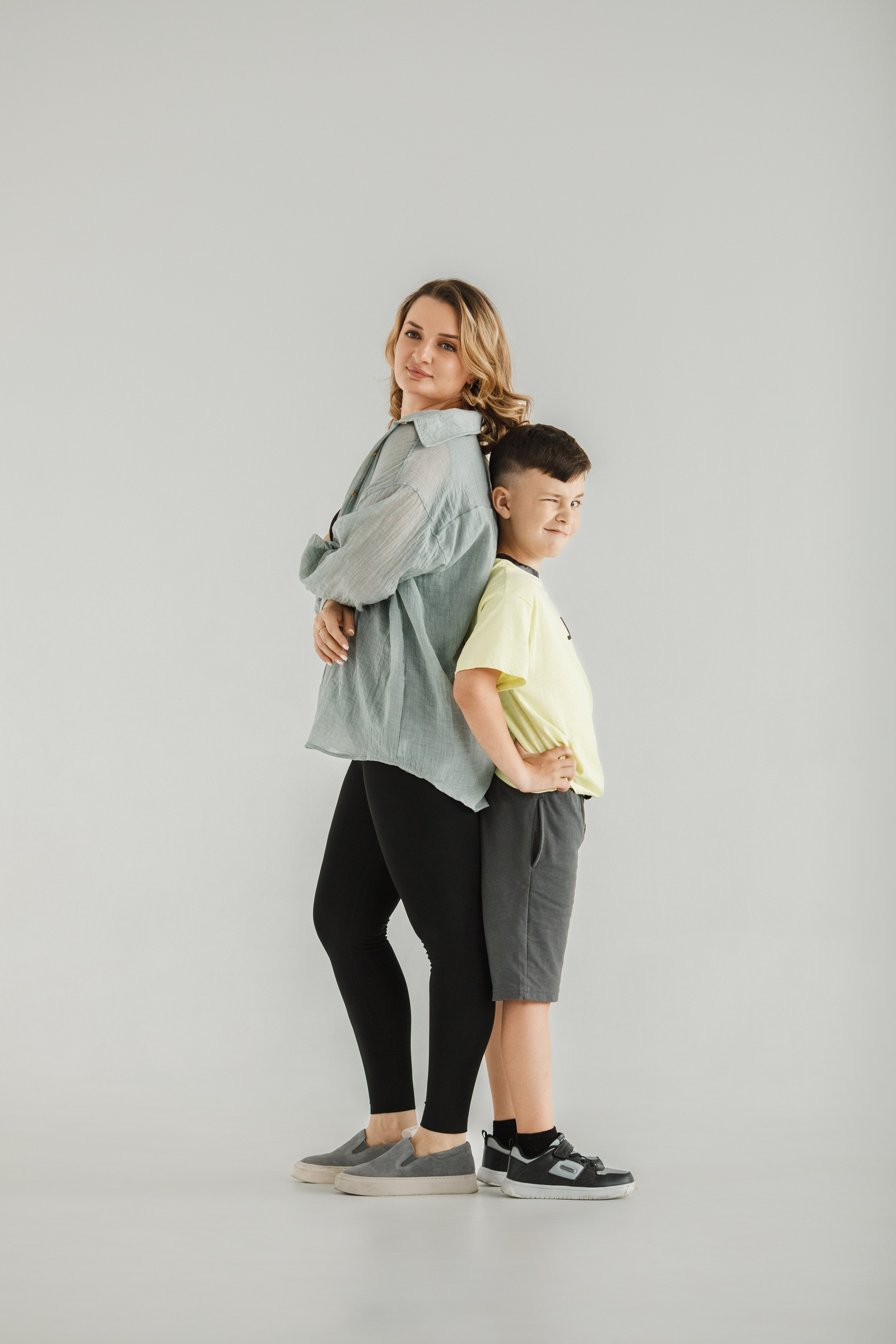 Семейная фотосессия с бенто-тортом. Фотограф во Владикавказе Юрий Геворгизов