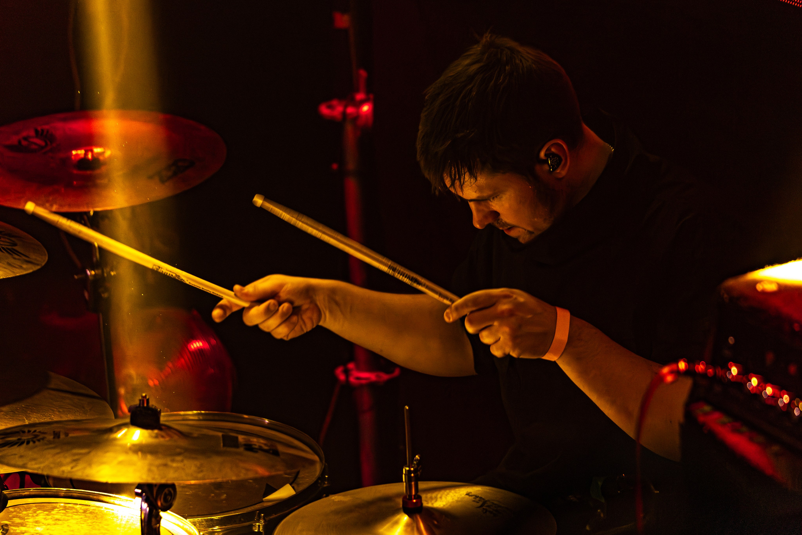 Концерт группы 7Раса в клубе Нирвана, Екатеринбург. Репортажный фотограф Екатеринбург | Яркий, качественный репортаж | Концерты, клубы, репортаж, праздники, корпоративы