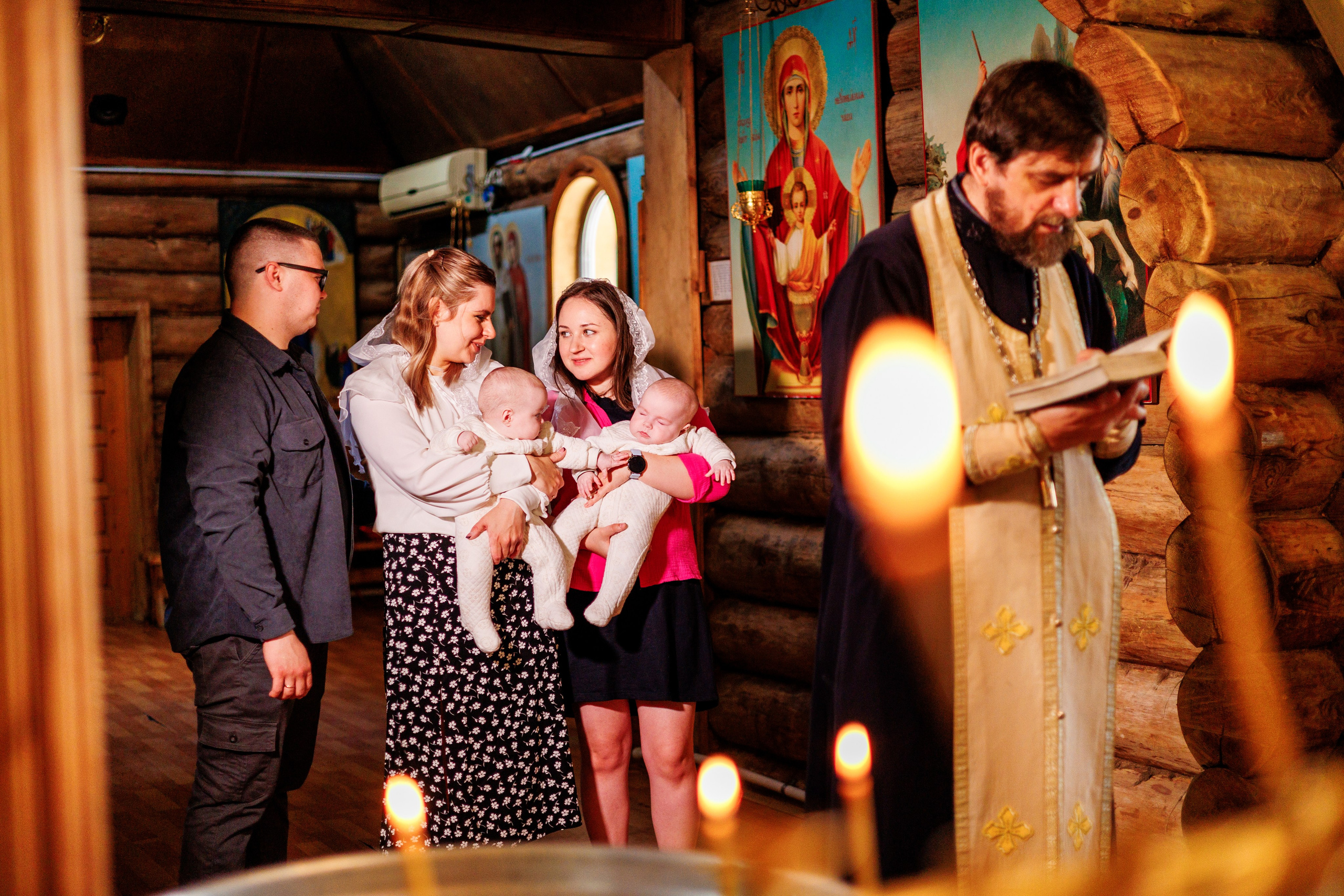 Крещение близняшек. Свадебный и семейный фотограф в Армавире