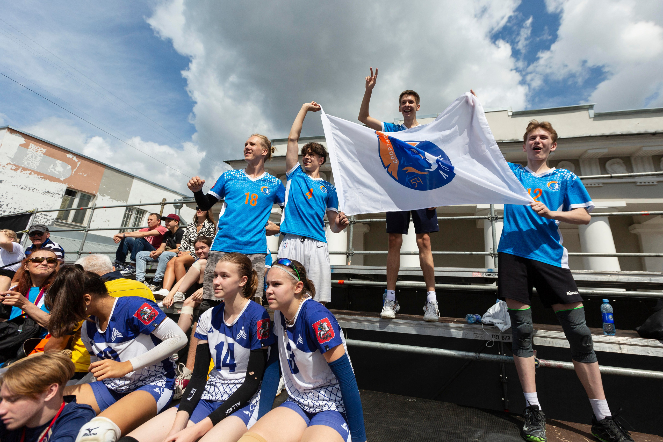 100 ЛЕТ ОТЕЧЕСТВЕННОМУ ВОЛЕЙБОЛУ. Фотограф Георгий Нигматулин