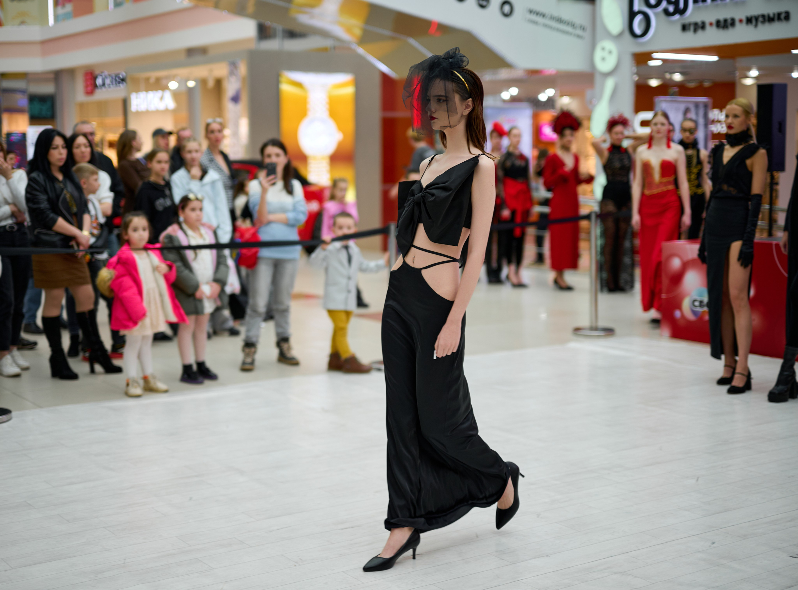 Репортаж R.Models показ. Фотограф в Краснодаре и Динской Виктория Вебер