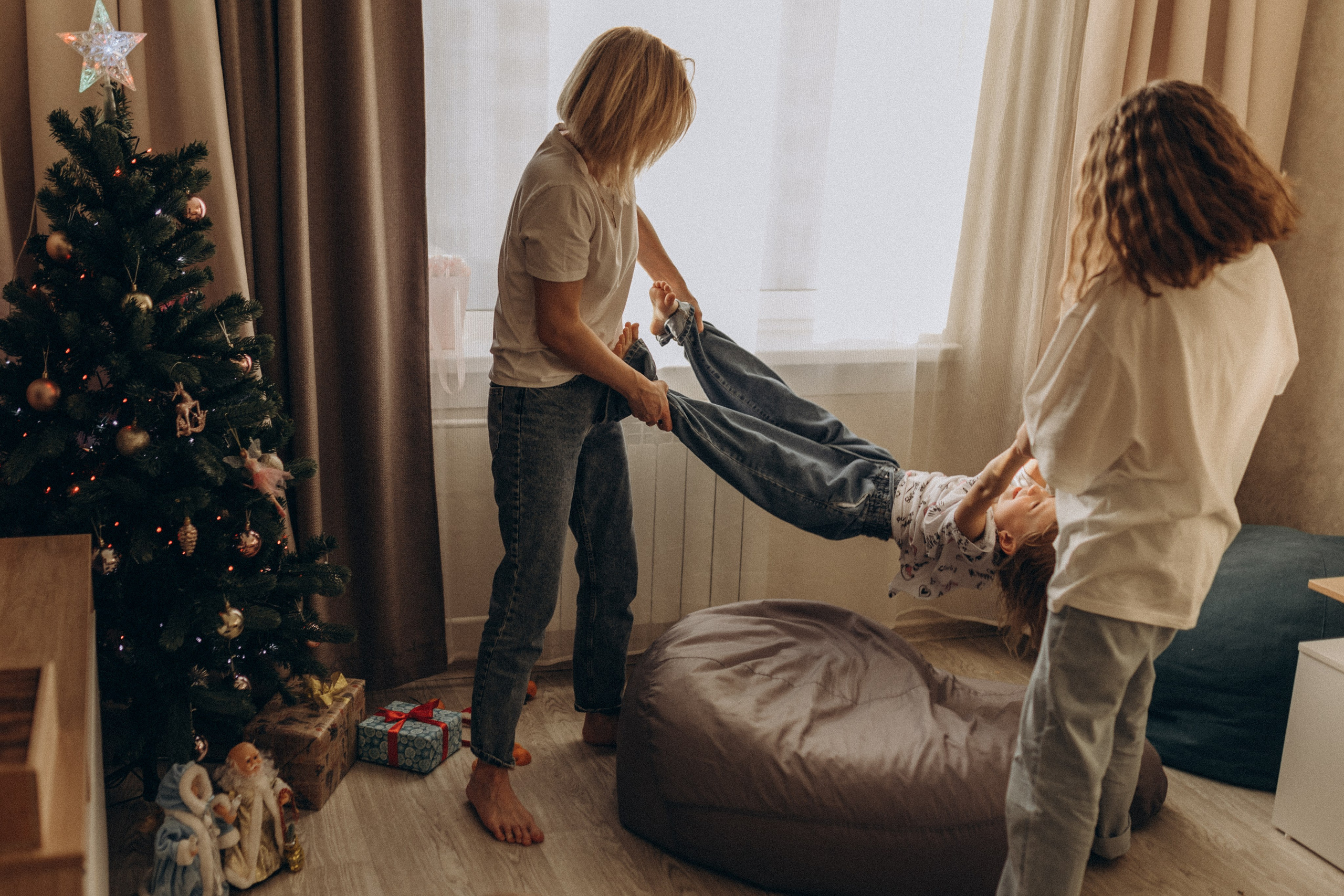 Алена, София, Лилия и Егор. Семейный фотограф lifestyle в Новосибирске Елена Шпилевая