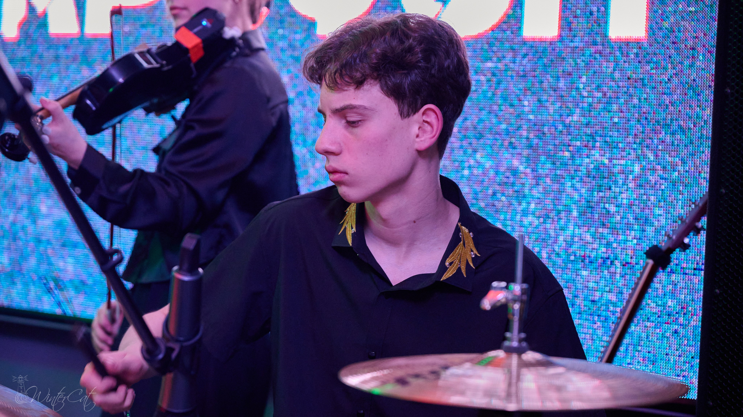 Открытый микрофон. Портретный и репортажный фотограф в Магадане Андрей Нефедов WinterCatPhoto