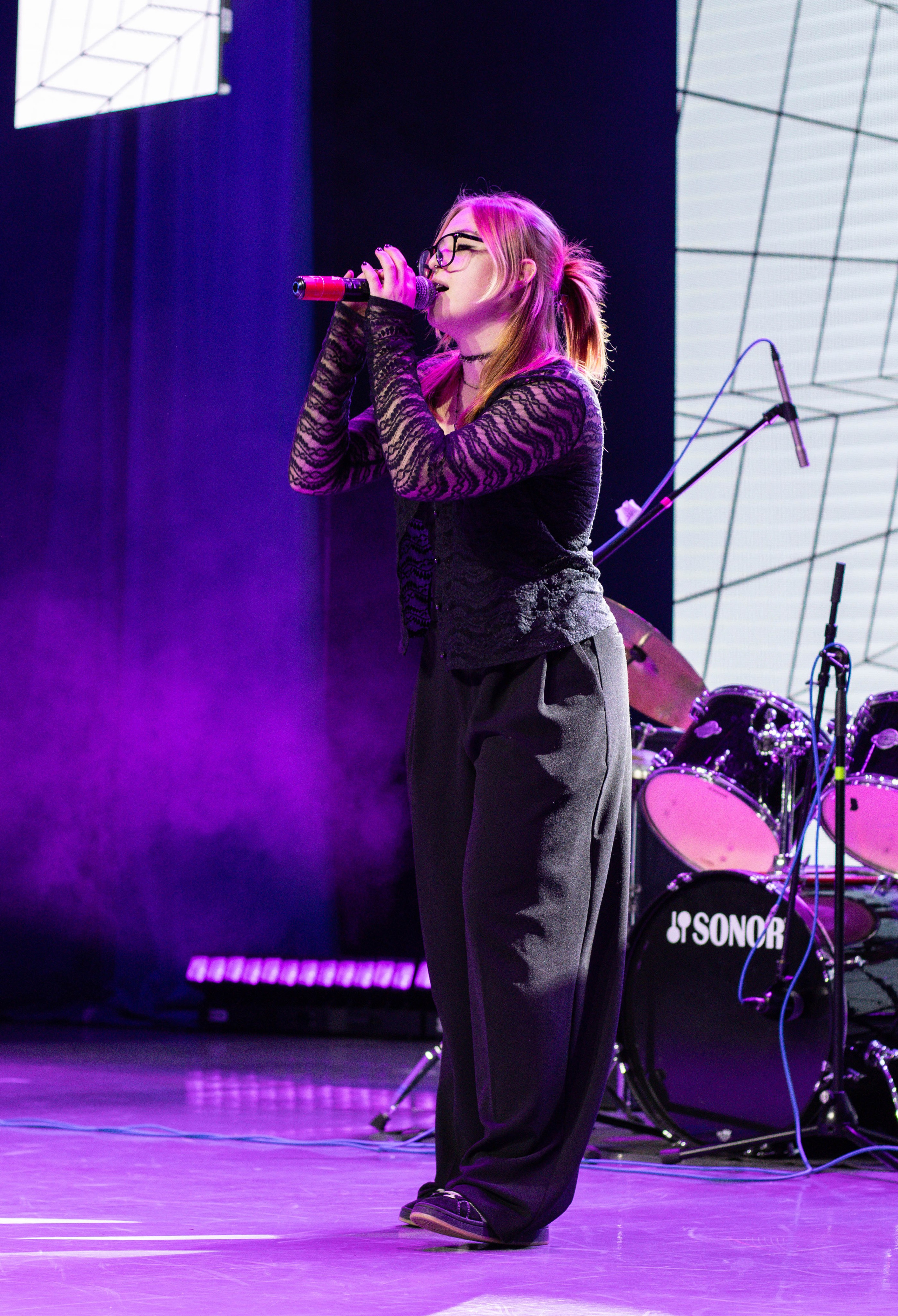 «СВОЯ ВОЛНА» ДВФУ 2025. Репортажный фотограф во Владивостоке Анастасия Кострова