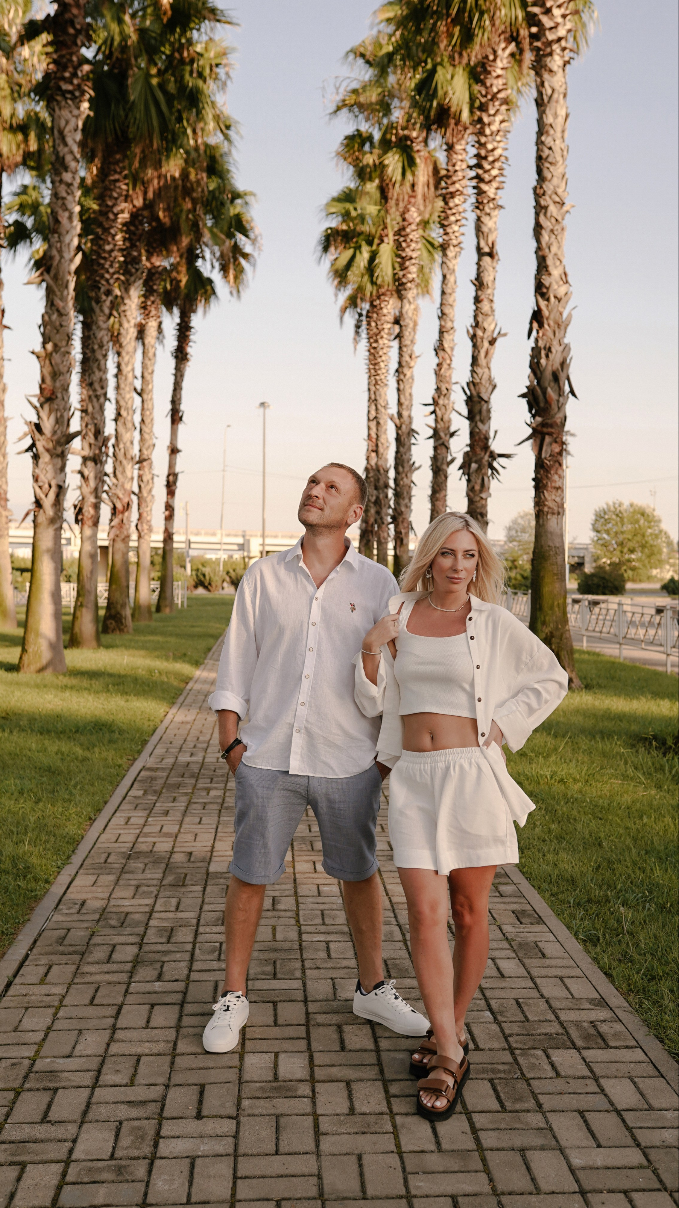 ЛОС-АДЛЕРЕС. Милана Довгаль - семейный фотограф и видеограф  в Адлере и Сочи