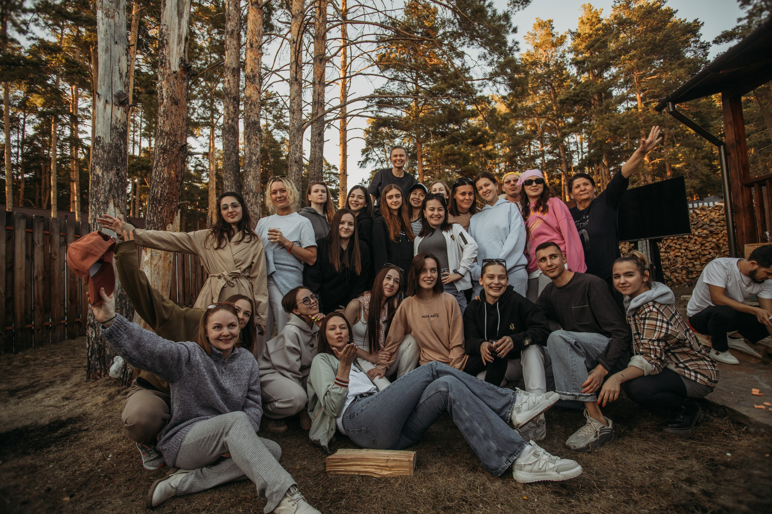 Корпоратив Muza_Arts. Венера Гайн. Репортажный фотограф  Тюмень. Обучение фотографии с 0