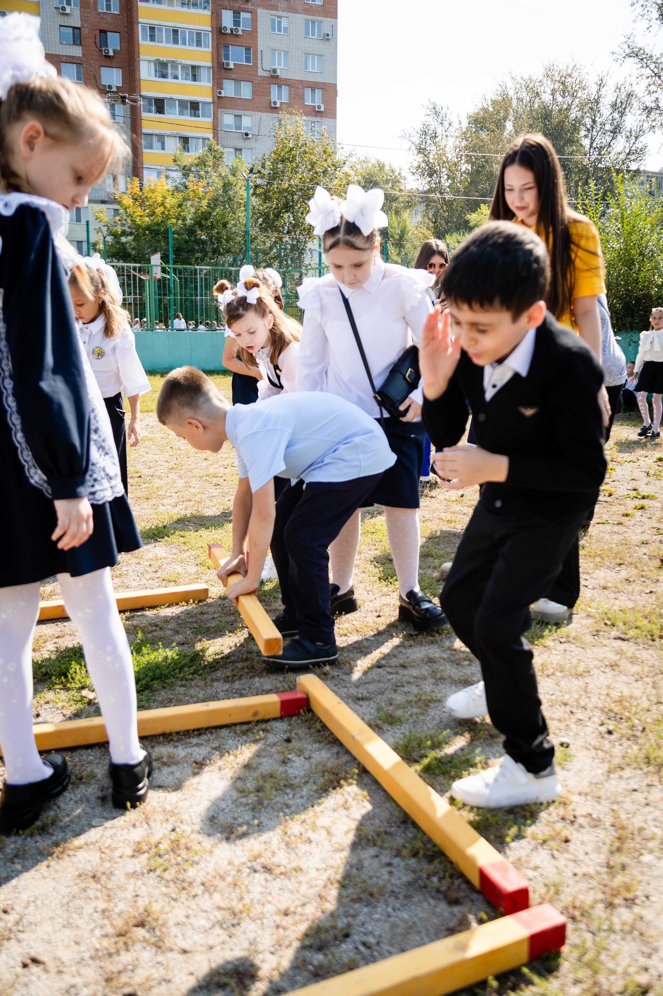 Гимназия № 50. Детский фотограф видеограф в Хабаровске Михаил Орлов