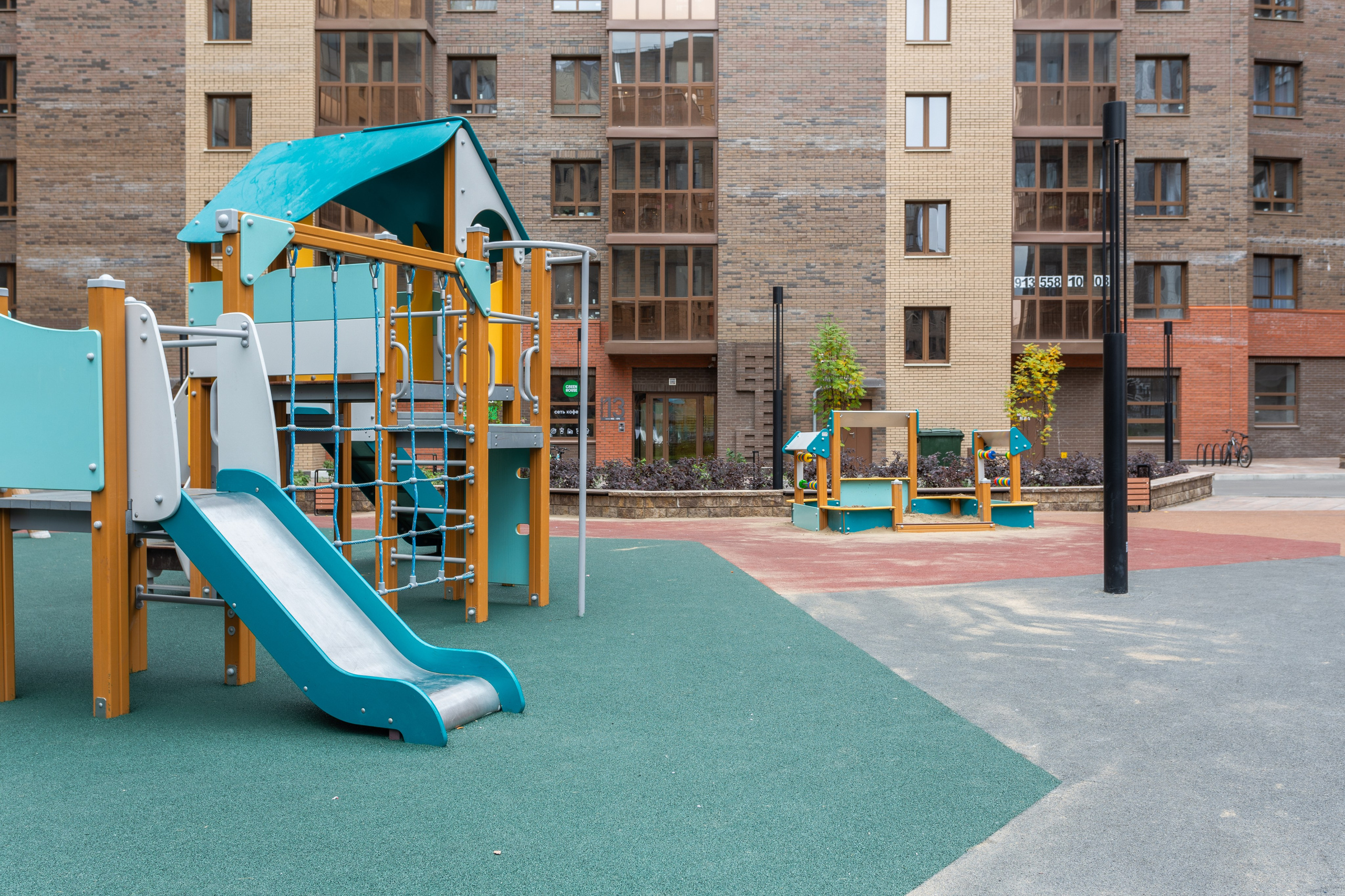 Фотосъемка для посуточной аренды по адресу пер. Светлогорский, д. 12. Интерьерный фотограф и ретушер в Красноярске Денис Антропов