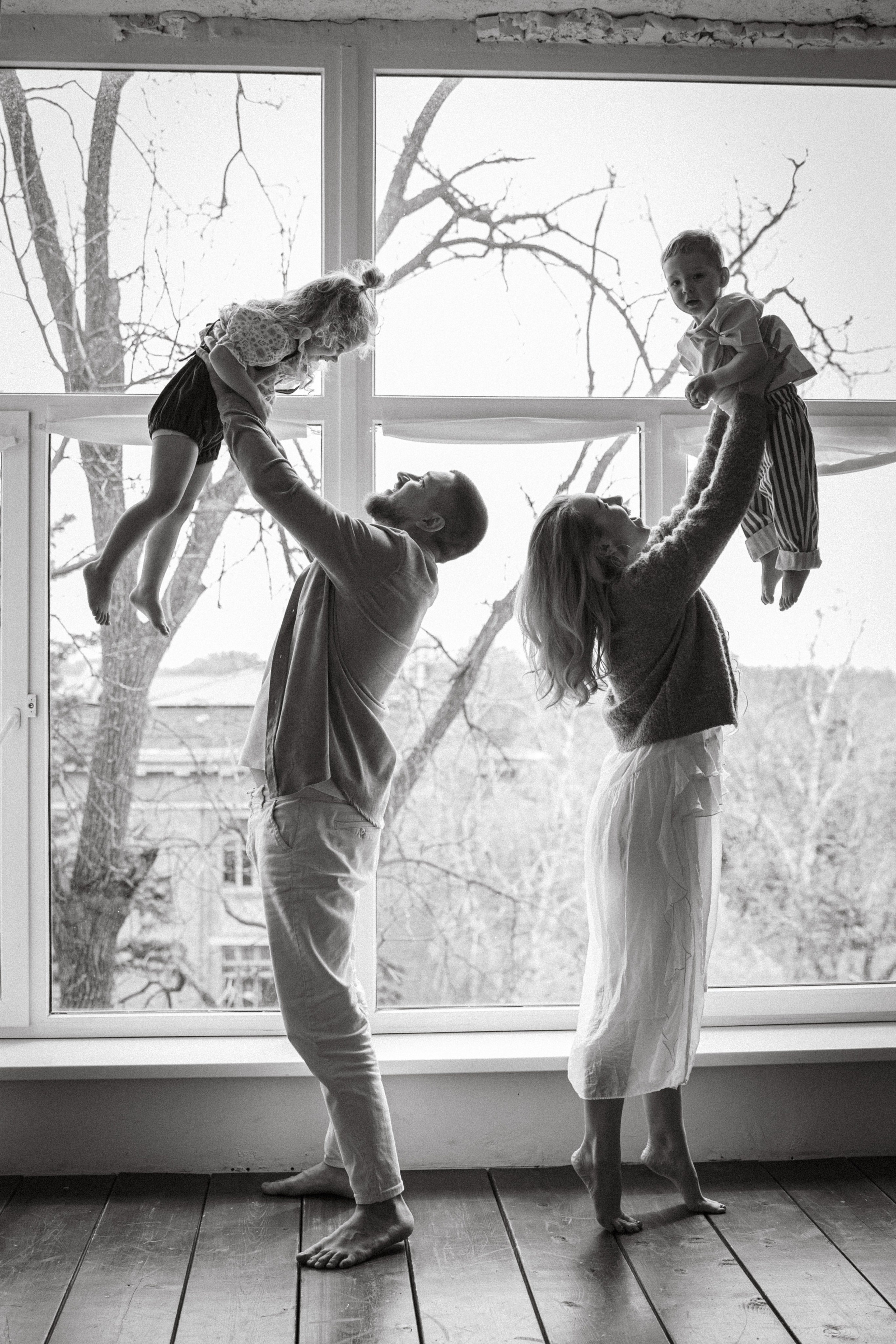 Семейная фотосессия в фотостудии «Mestone», город Краснодар. Семейный и детский фотограф в Краснодаре Анна Трашкова