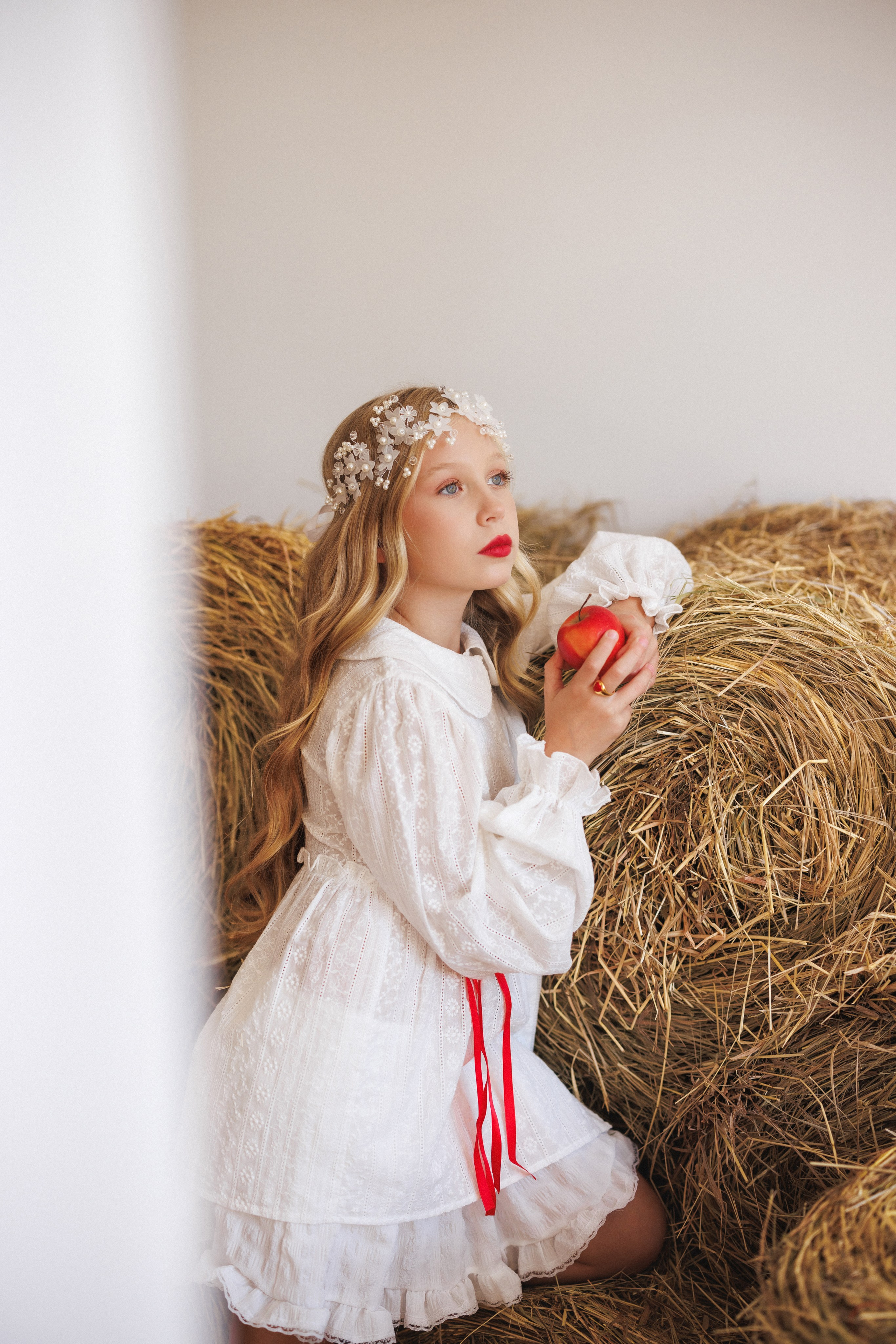 Фотосессия в современном Русском стиле. Фотостудия Лофт потолок, зал «Берлин», город Краснодар. Семейный и детский фотограф в Краснодаре Анна Трашкова