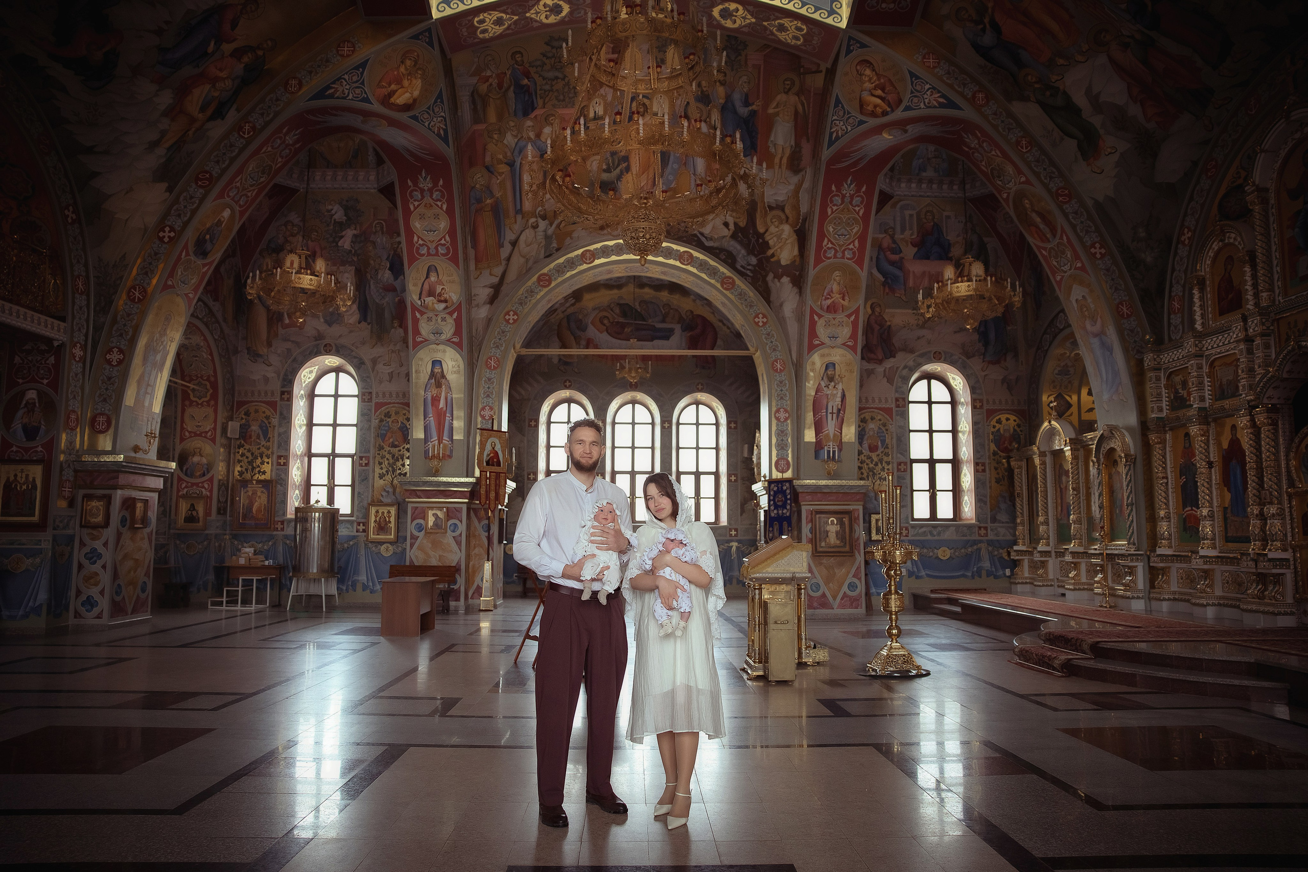 Крещение Софии и Мии. Фотограф на крещение и венчание