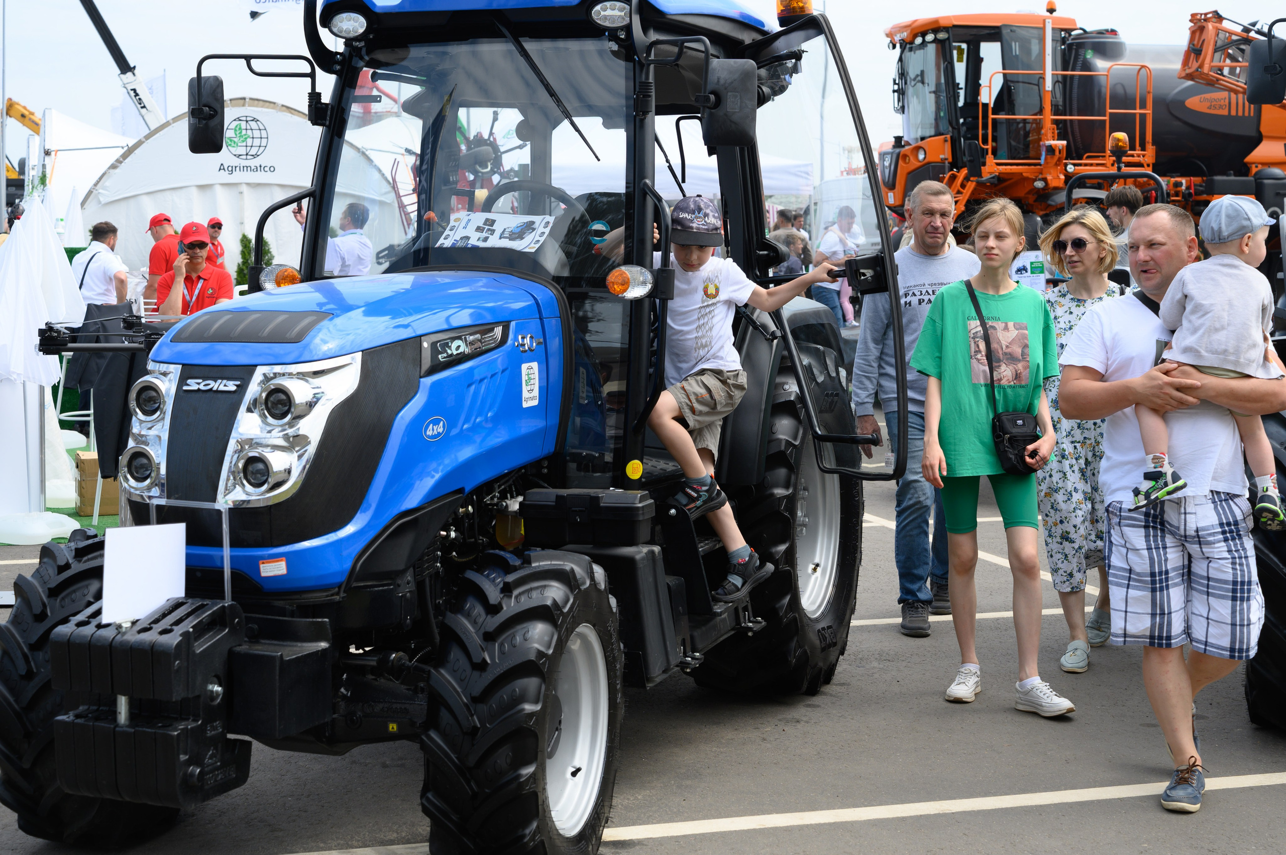 Агровыставка. Фотоуслуги, услуги фотографа, фотографирование важных событий