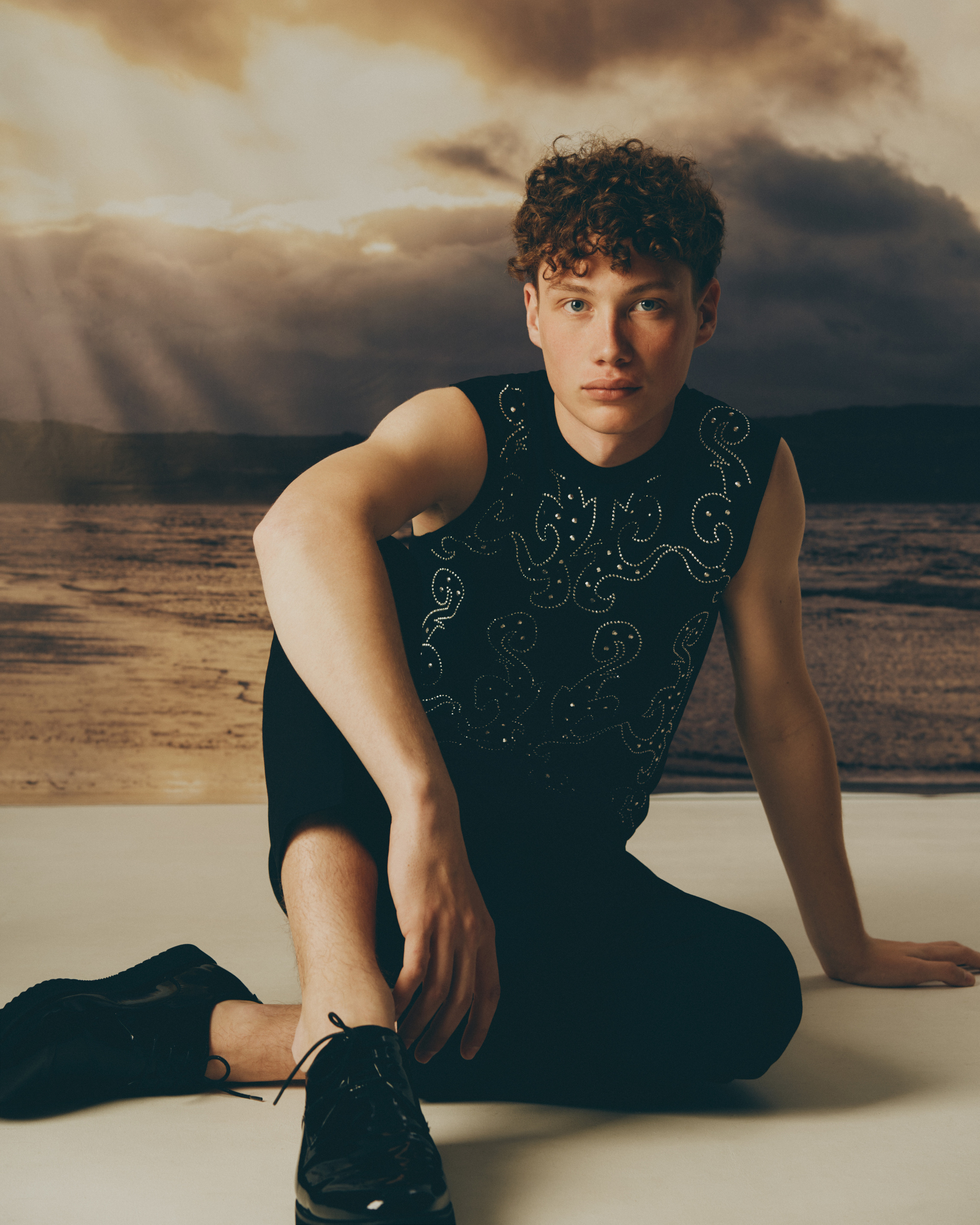 Модель для предметной съемки Даниил Г. Москва | Sale Easy