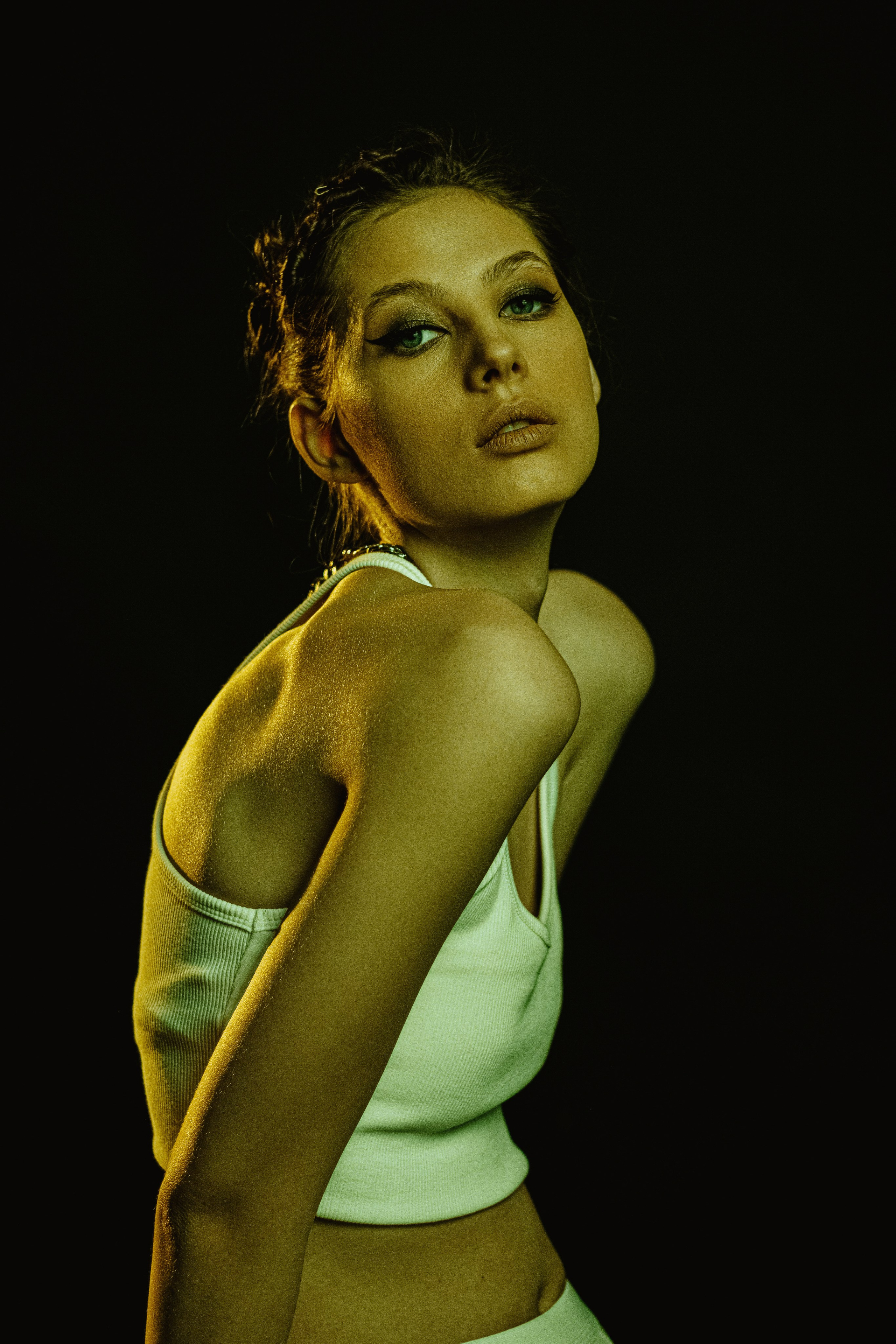 Инна. Фотограф из Хабаровска Юлия Черёмушкина