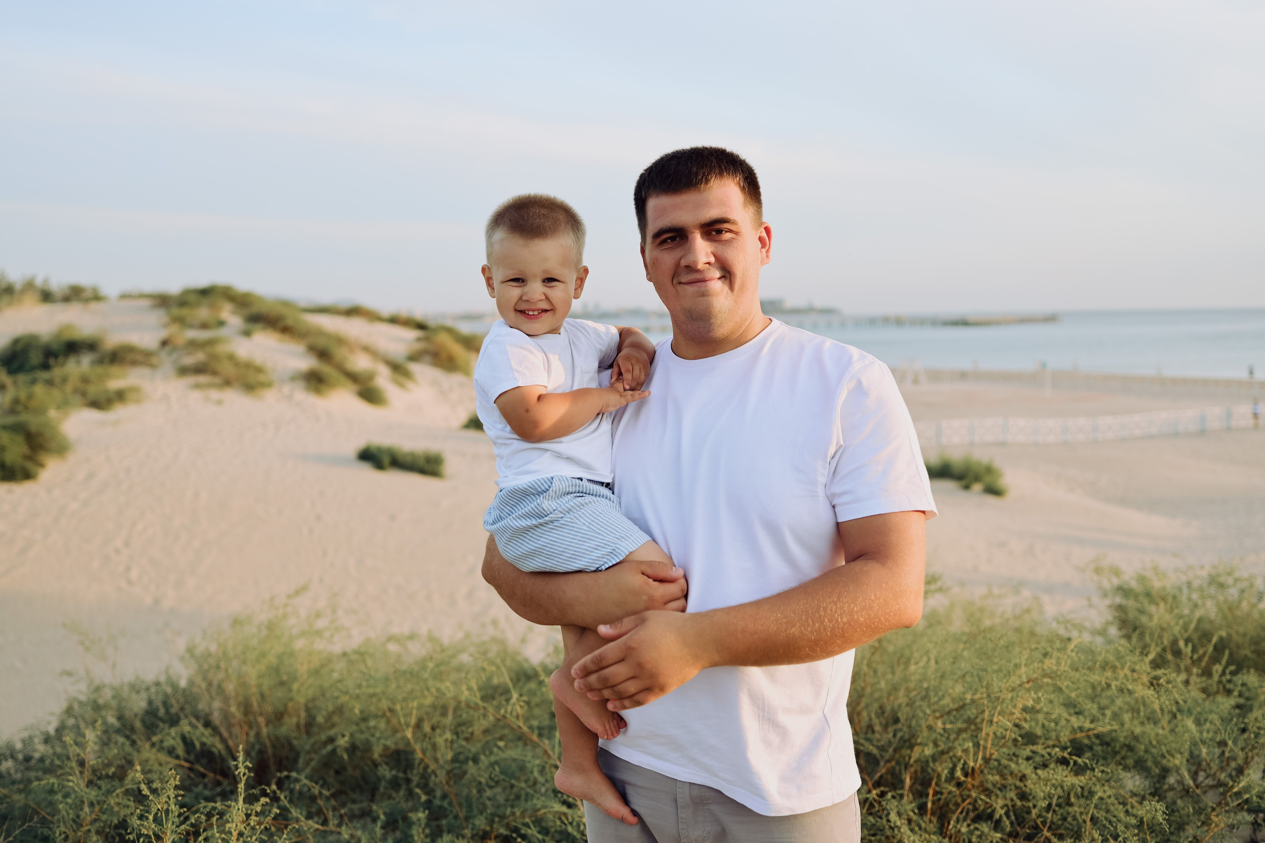 Александр. Главная