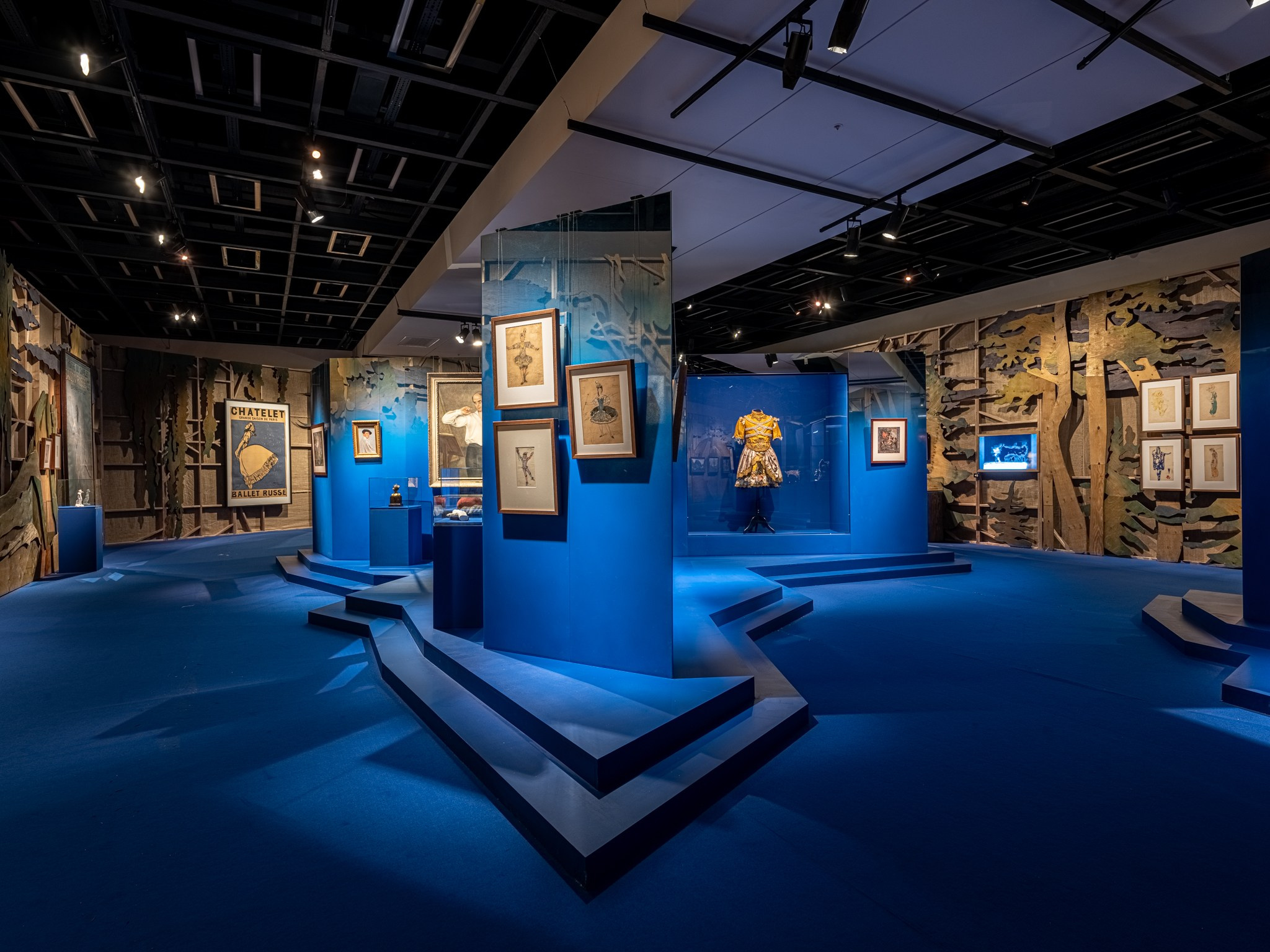 Выставка «Первая позиция. Русский балет» Манеж (СПБ) Planet9 РОСИЗО 2023. Фотограф Василий Буланов