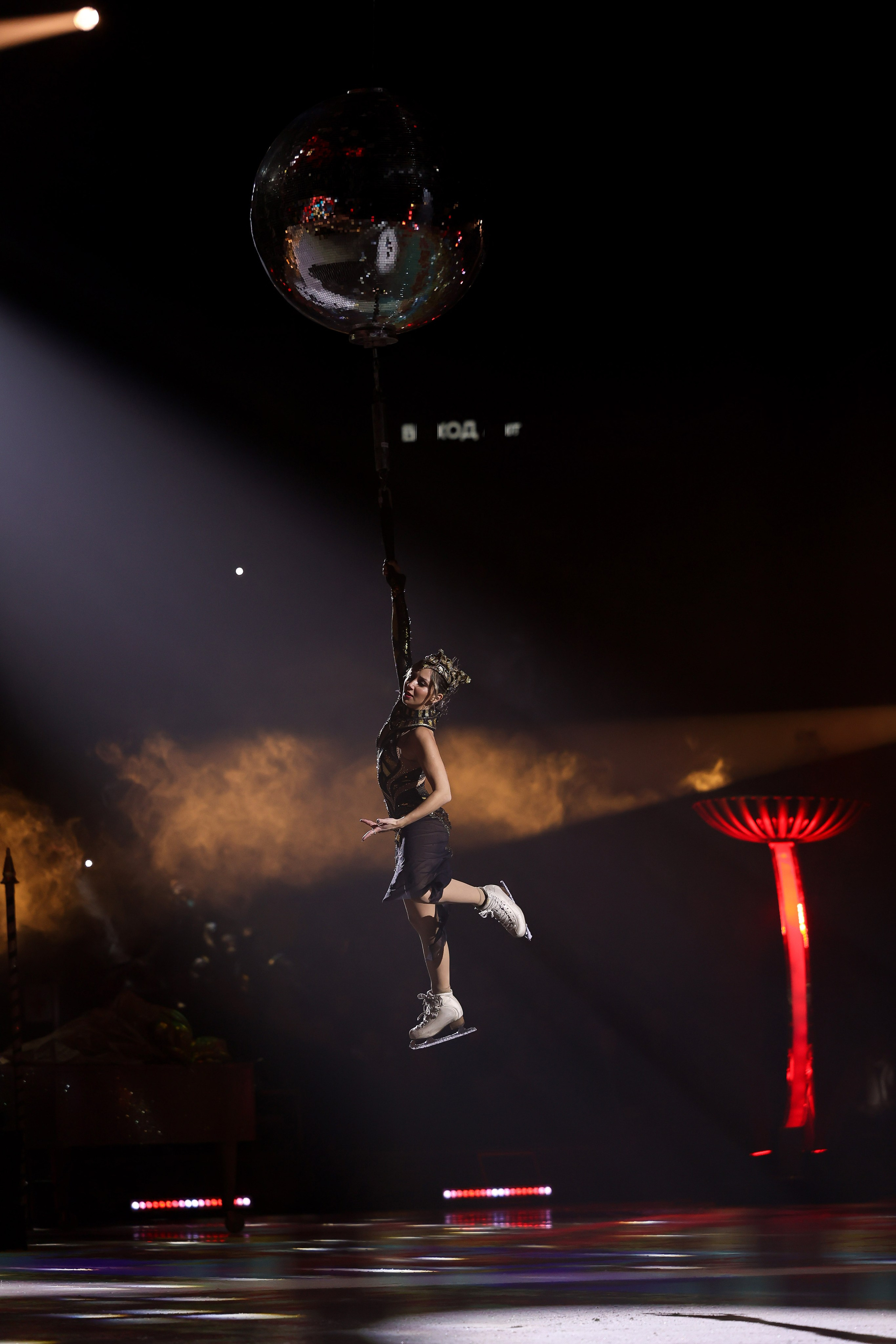 «История любви Шахеризады» шоу на льду 03.01.2024. Спортивный и репортажный фотограф Антон Тереханов