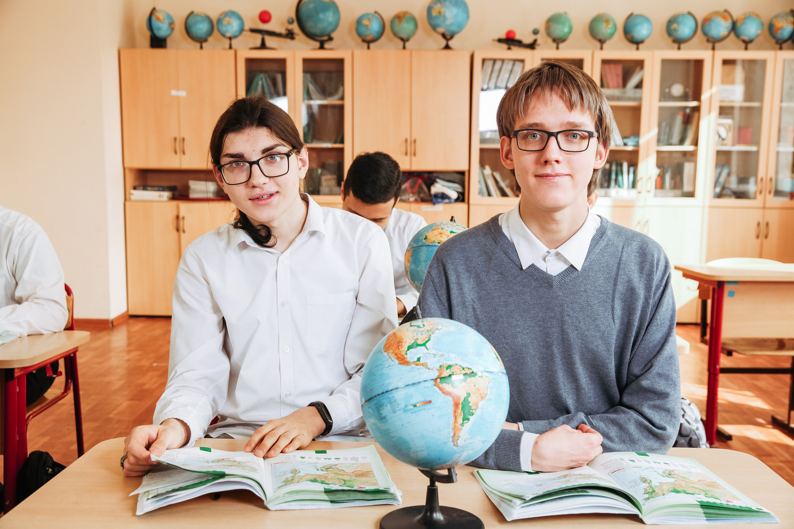 Старшеклассники в школе. Фотограф в Москве Наталья Антипина