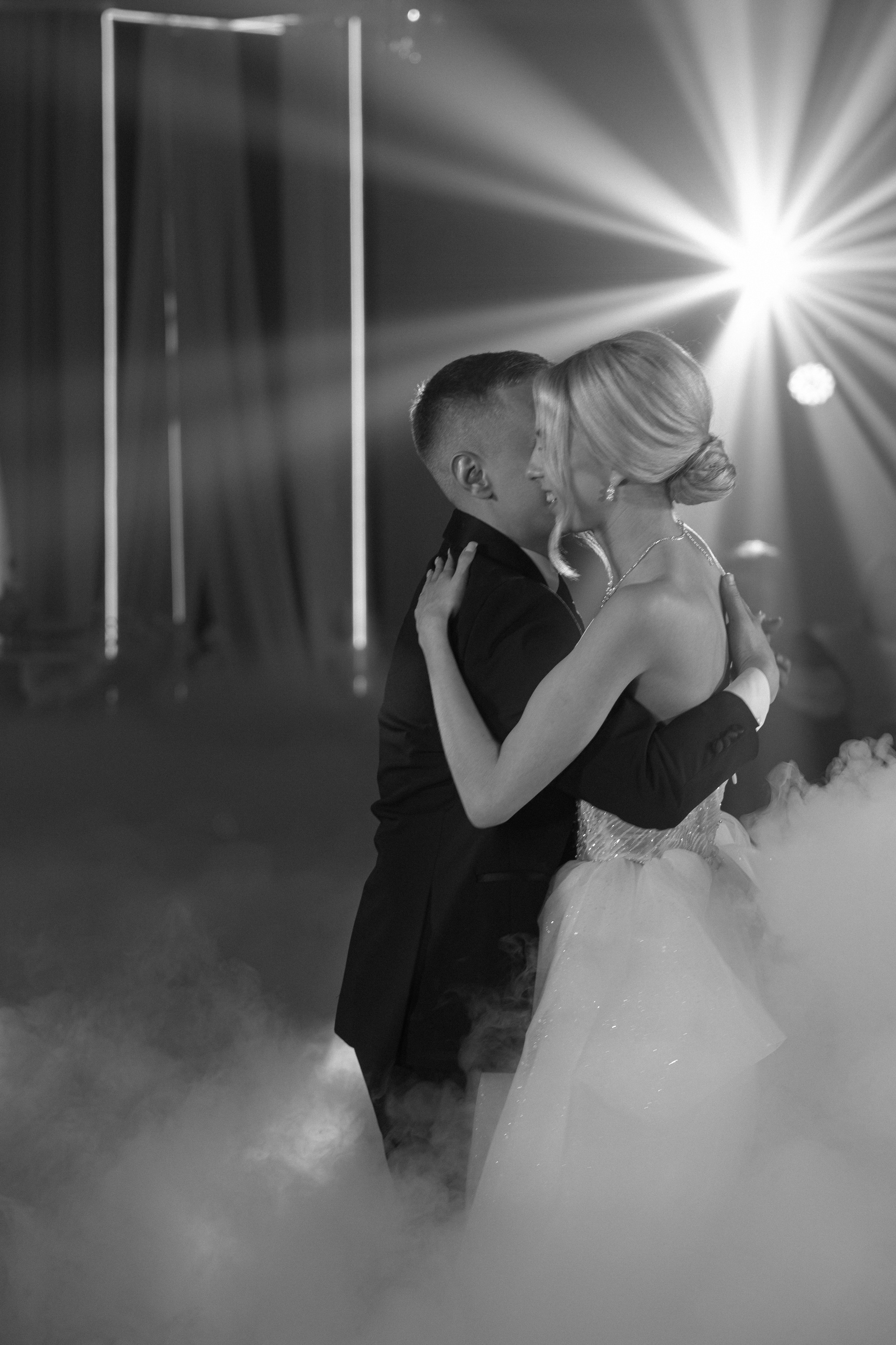 Андрей и Елизавета 05.04.2025. ОРГАНИЗАТОР МЕРОПРИЯТИЙ ОКСАНА МАНУЗИНА ШАХТЫ I РОСТОВ I РОСТОВСКАЯ ОБЛАСТЬ