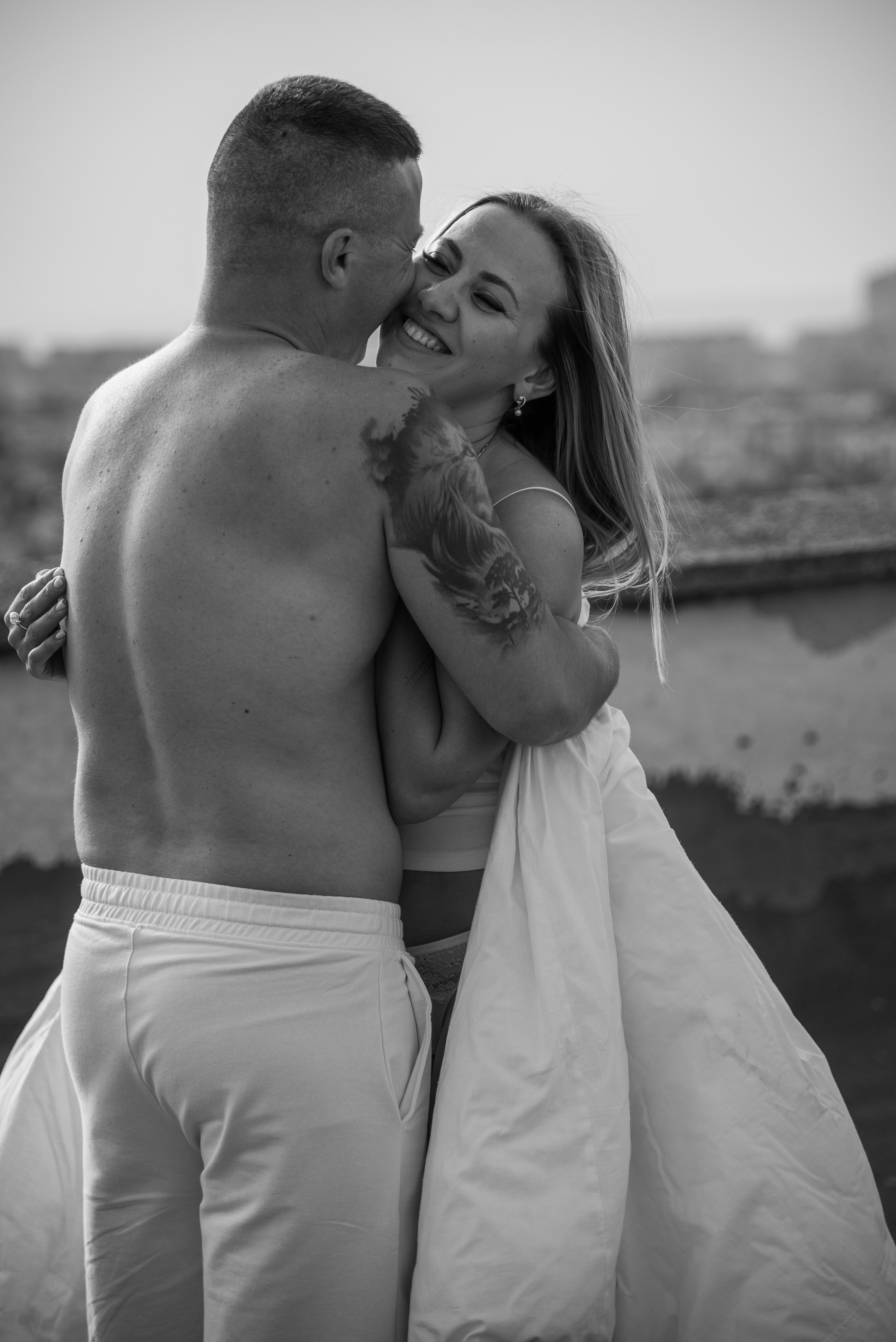 На крыше в одеялах. Свадебный фотограф Анна Хочева