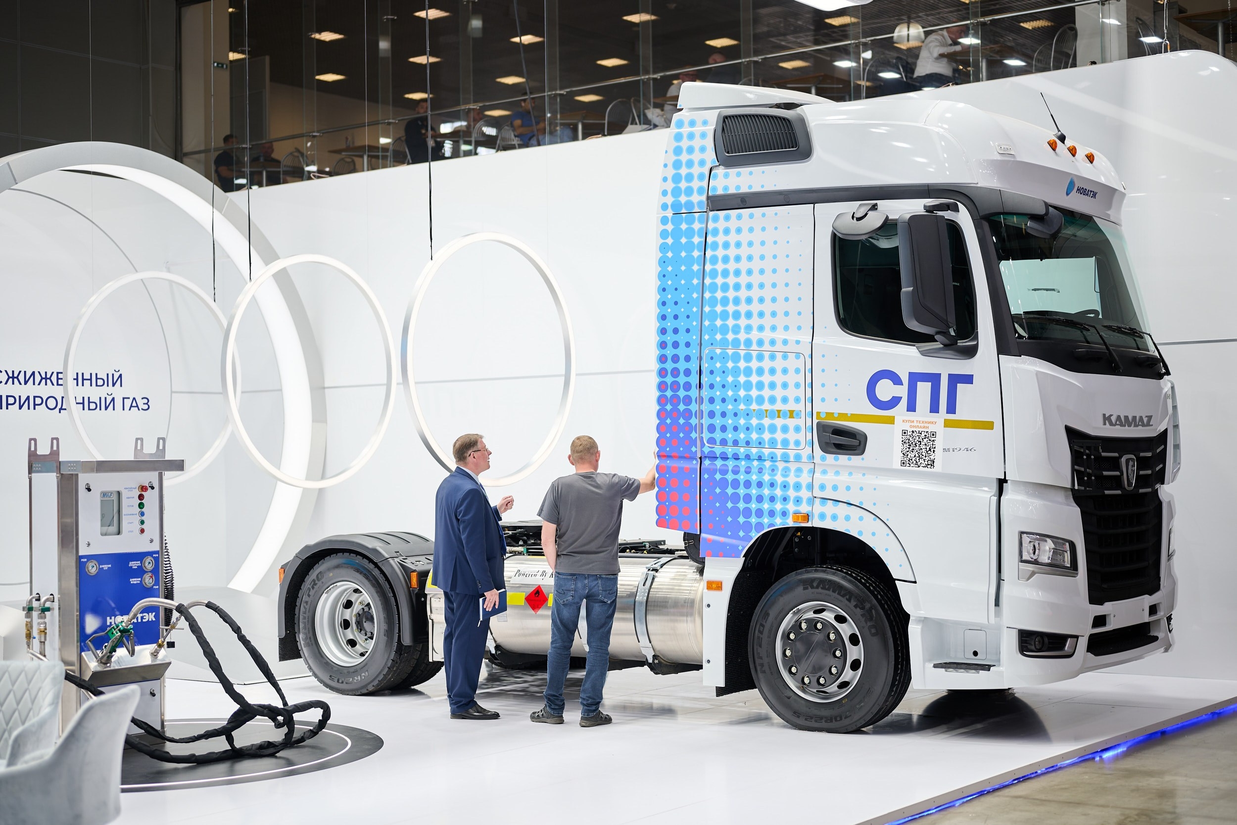 Фотосъемка выставок, стендов и деловых событий — Герман Лепёхин. Герман Лепёхин коммерческий фотограф в Москве: репортаж, портреты, интерьеры, производство