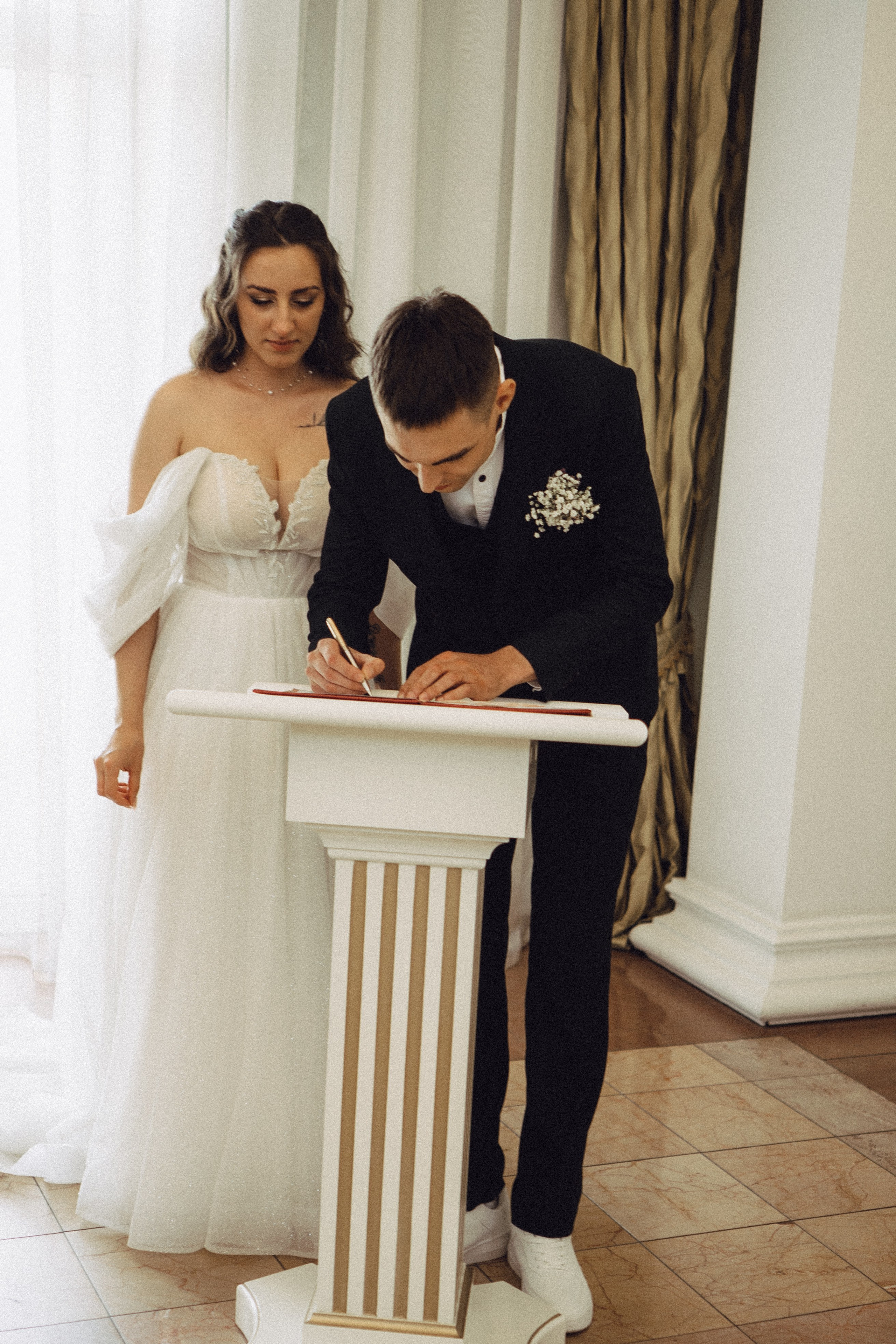 СВАДЕБНАЯ СЬЕМК В ПАРКЕ 300-ЛЕТИЯ. Профессиональный фотограф, Санкт-Петербург — Виктория Богомолова