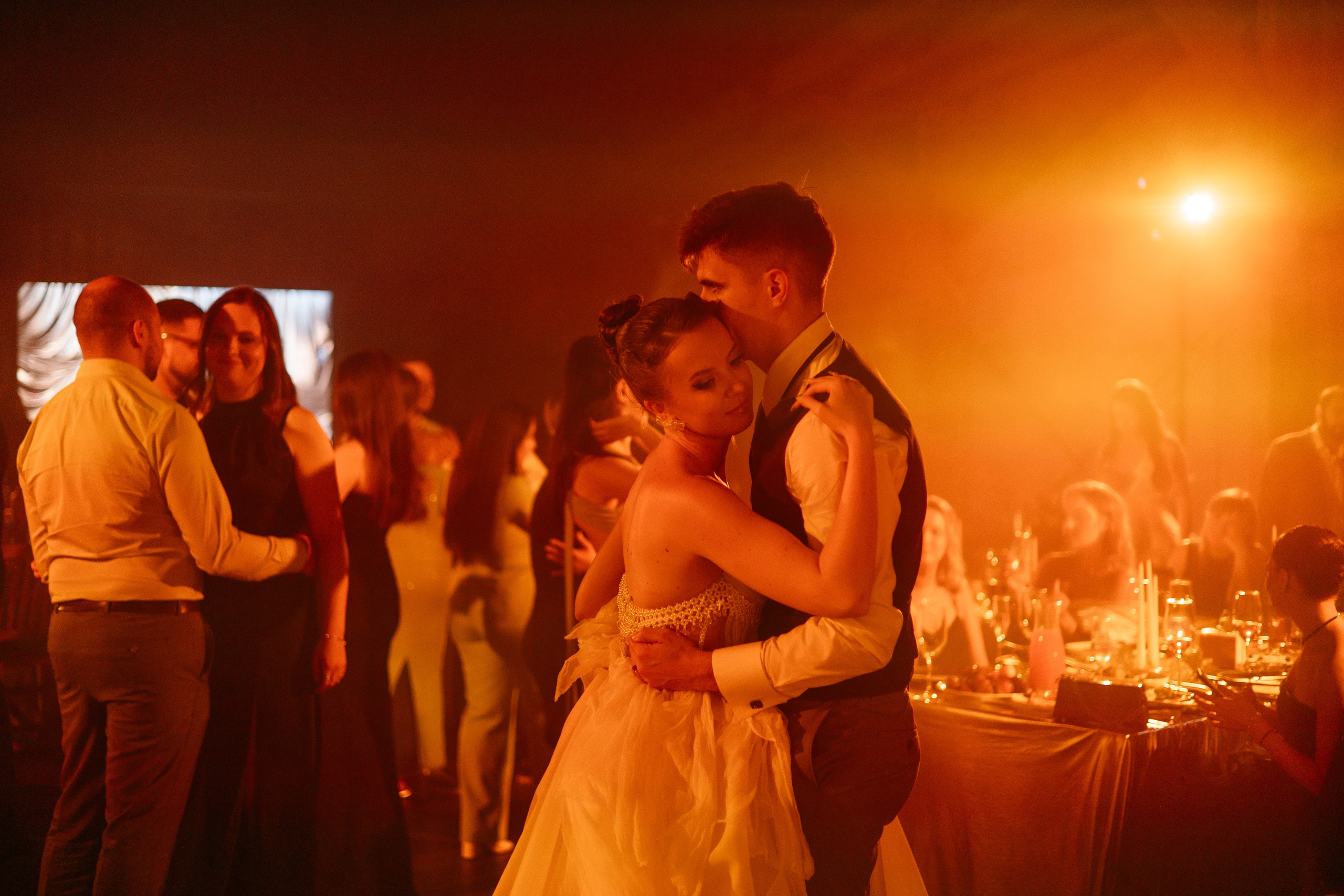 Артём и Вероника pine river. Nikolpinhasova