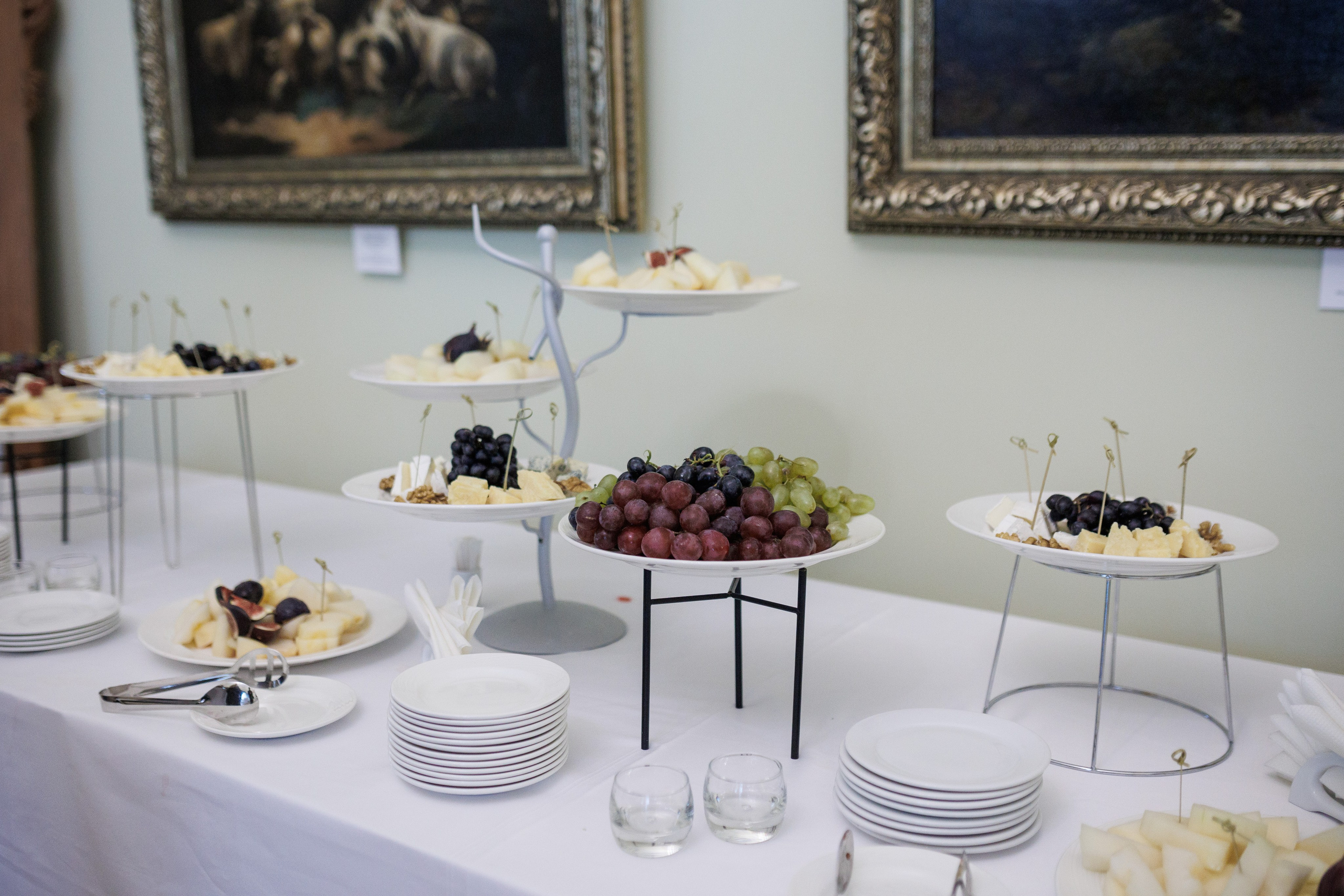 Открытие экспозиции «Путевые заметки. Привал». Фотограф городских и семейных событий Артем Карпухин