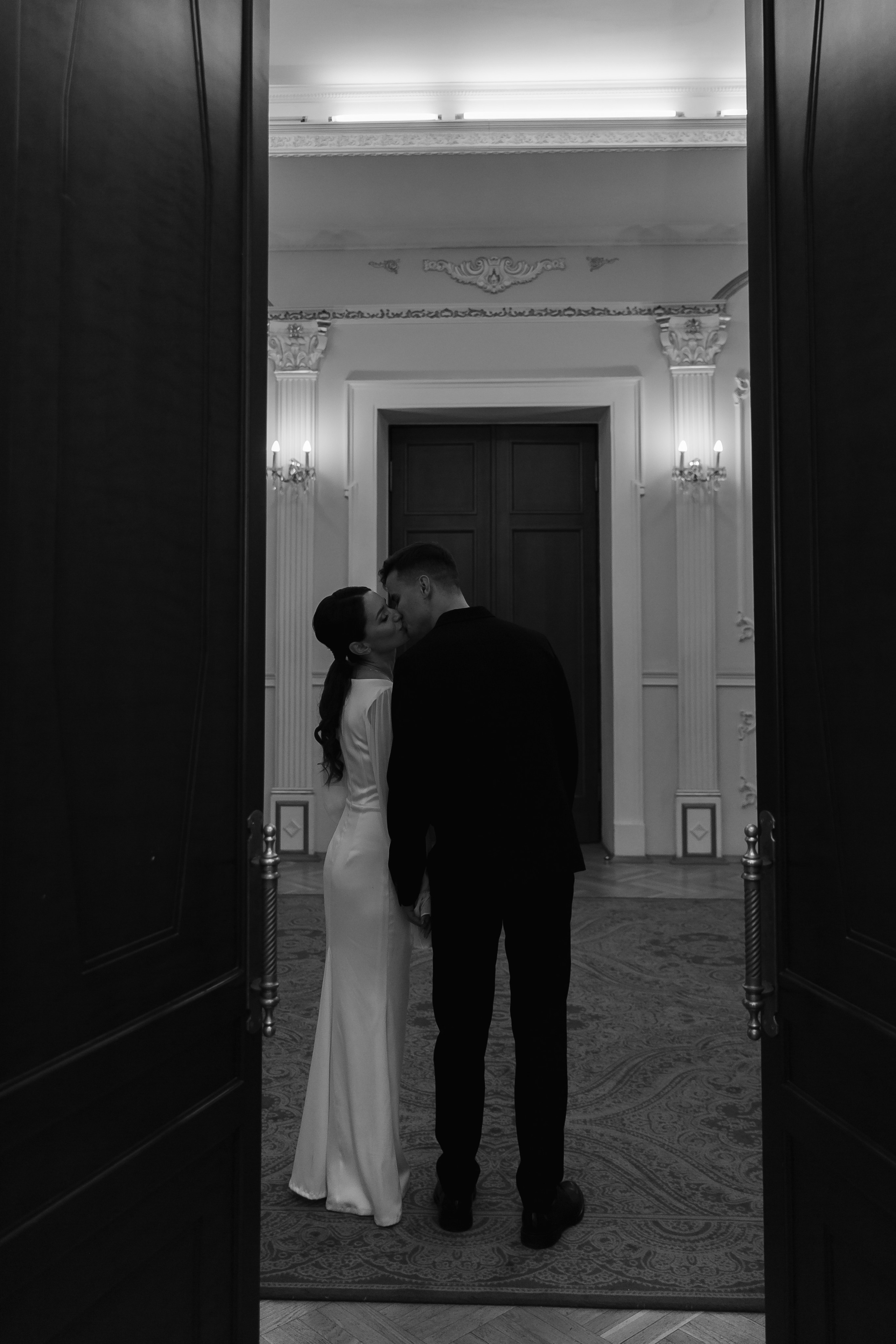 16.09.2024. RETOUCH-HOUSE