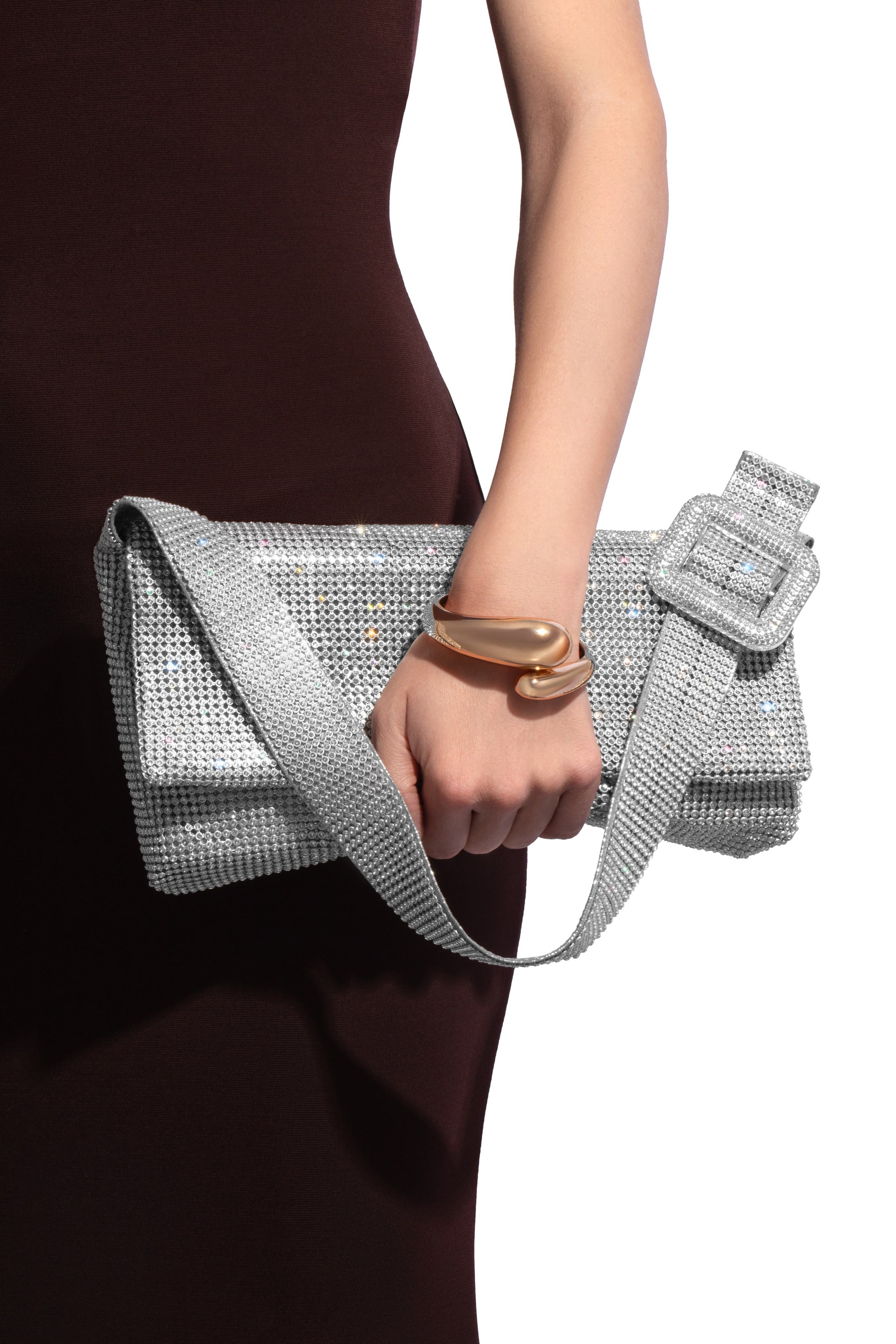 Ретушь фотографий сумок и рюкзаков | Студия SVITHART