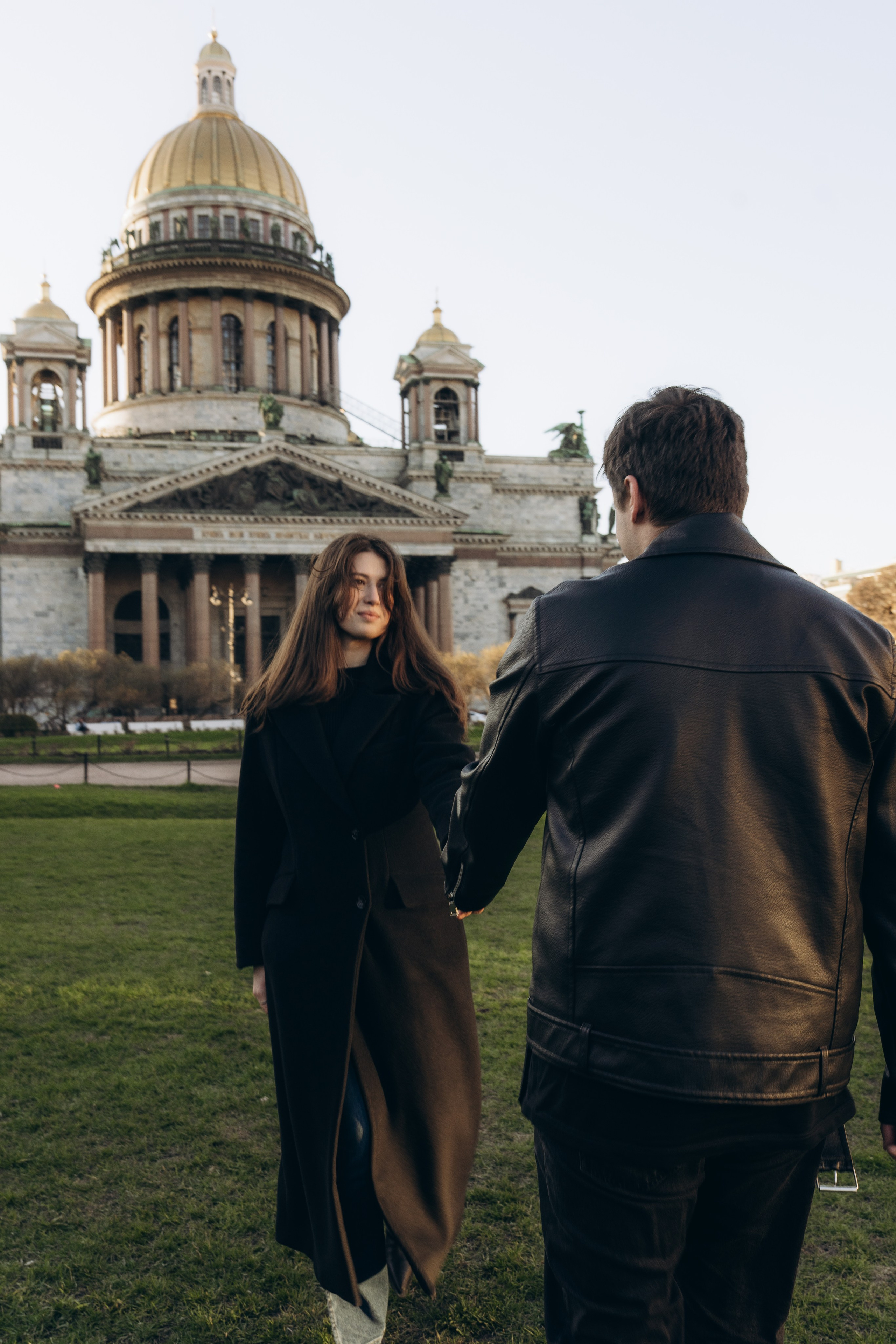 Лавстори прогулка в Санкт-Петербурге. Свадебный фотограф в Москве Анна Полушина
