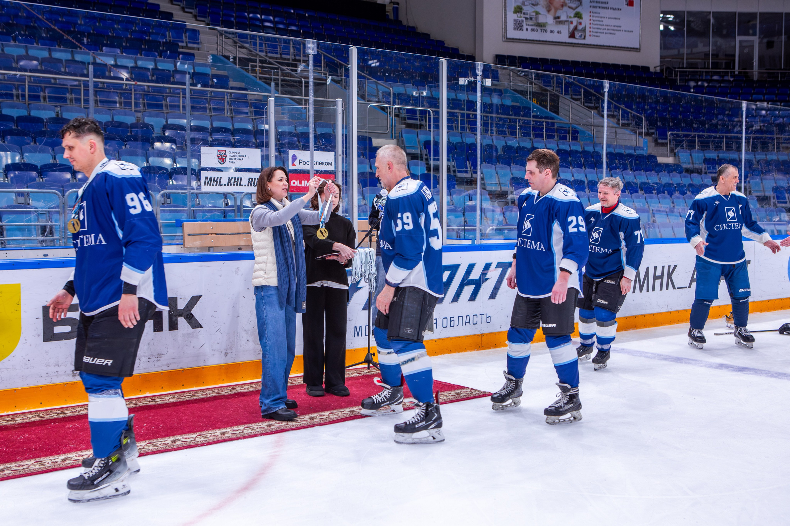 Чемпионат по хоккею. Репортажный, семейный, свадебный, портретный фотограф