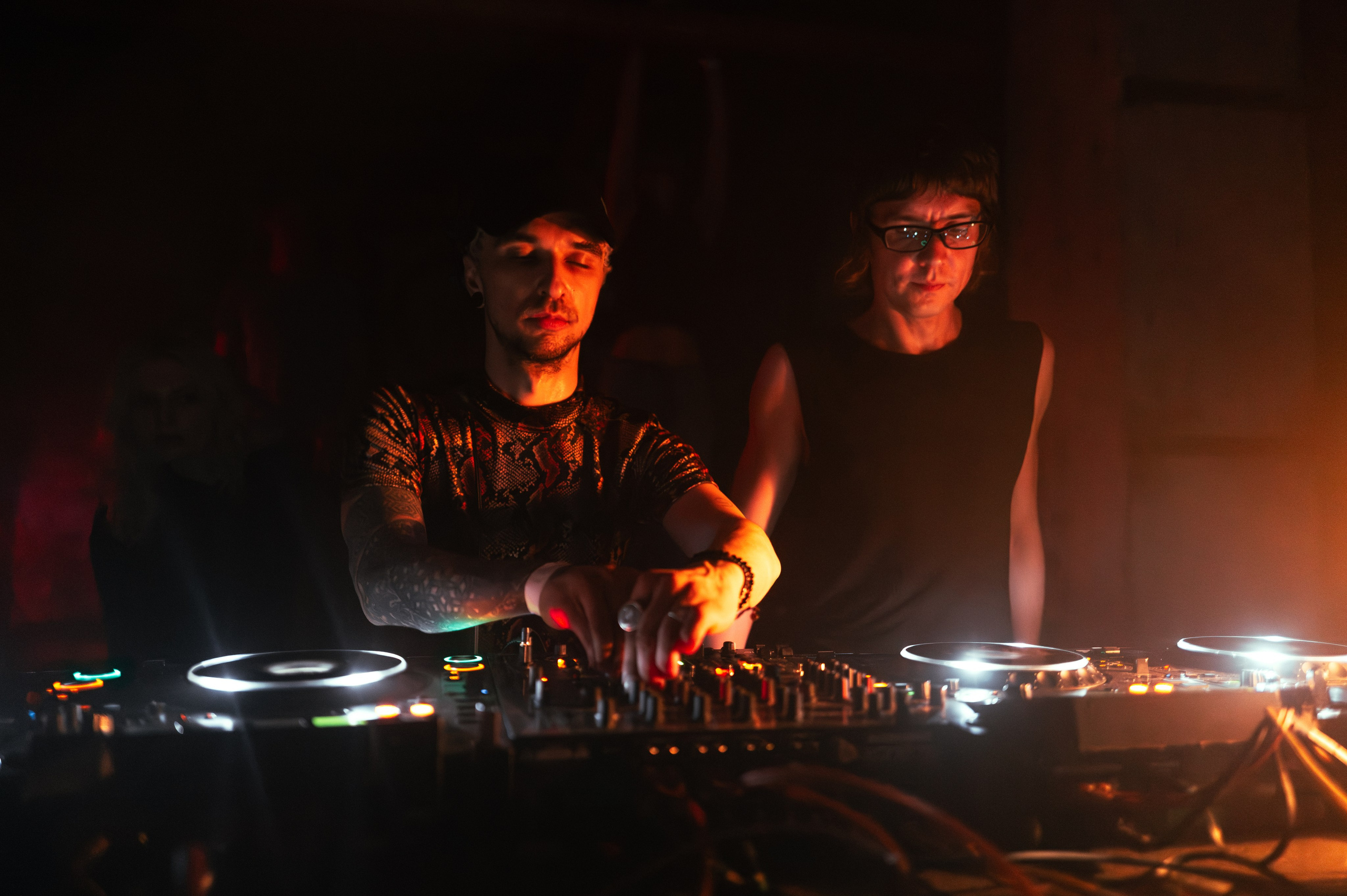 SHIFT, SUBSPACE. @tomrus: Рустам Шагиморданов — фотограф