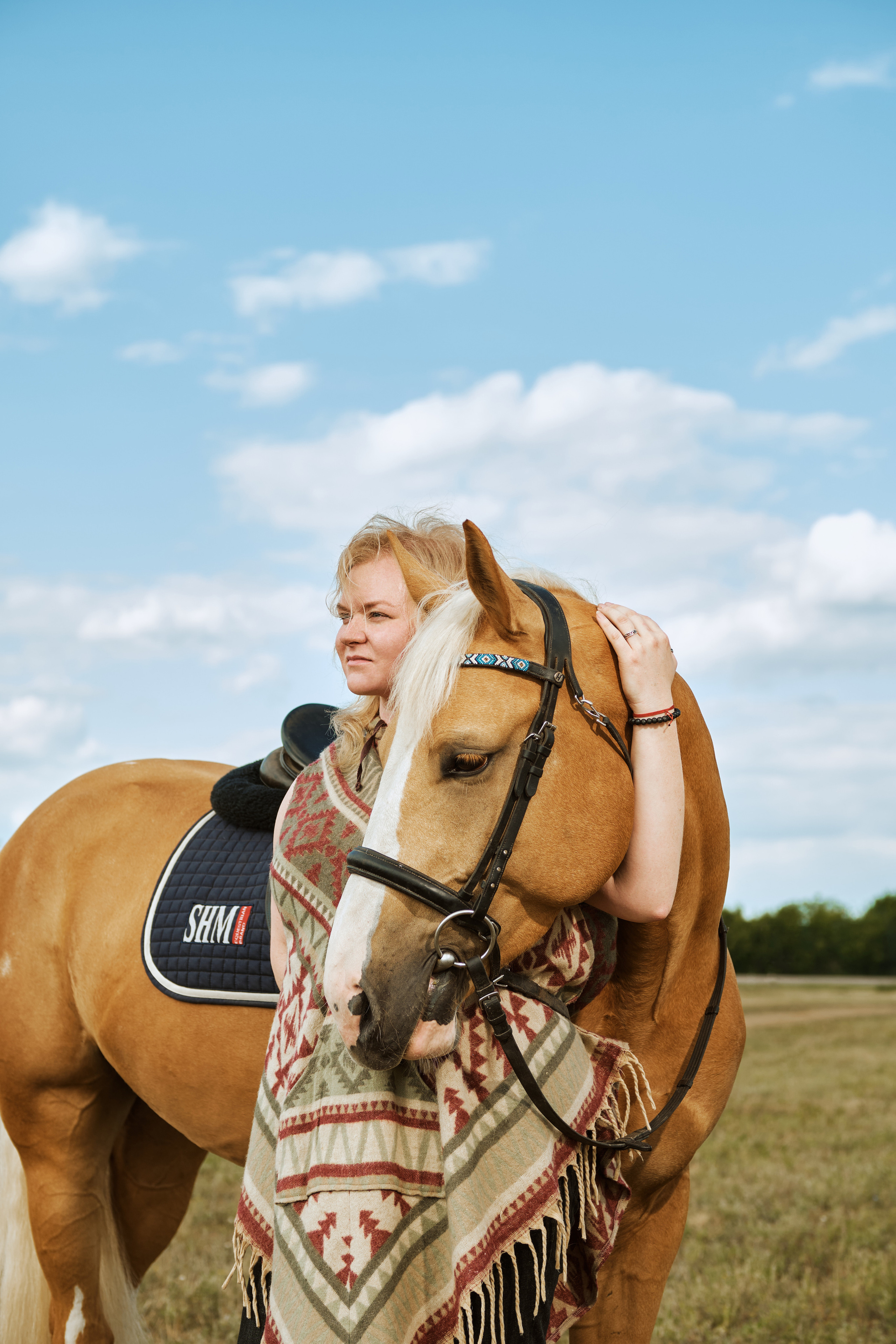 Сестры на ипподроме. Фотограф в Москве — Галунина Кристина
