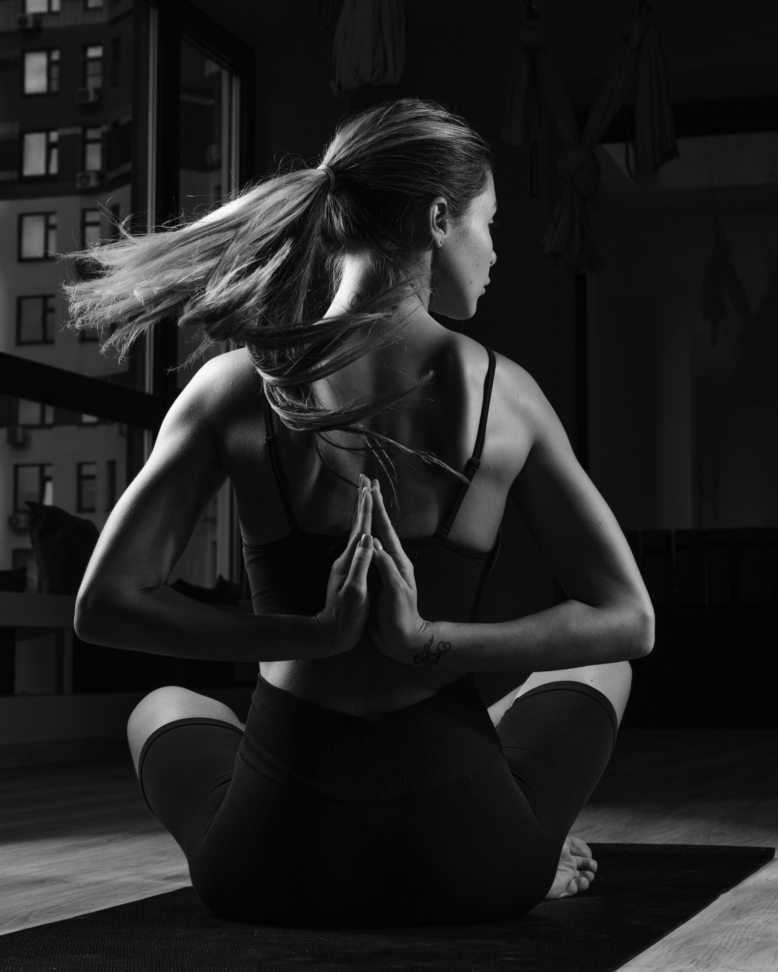 Для студии йоги под печать. Фотограф в Москве — Галунина Кристина