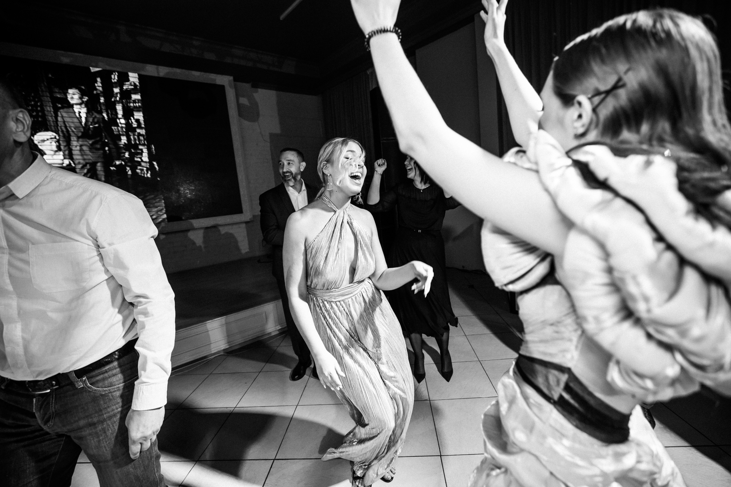 2023-06-23 Выпускной МБОУ СОШ № 10. Фотограф в Красноярске