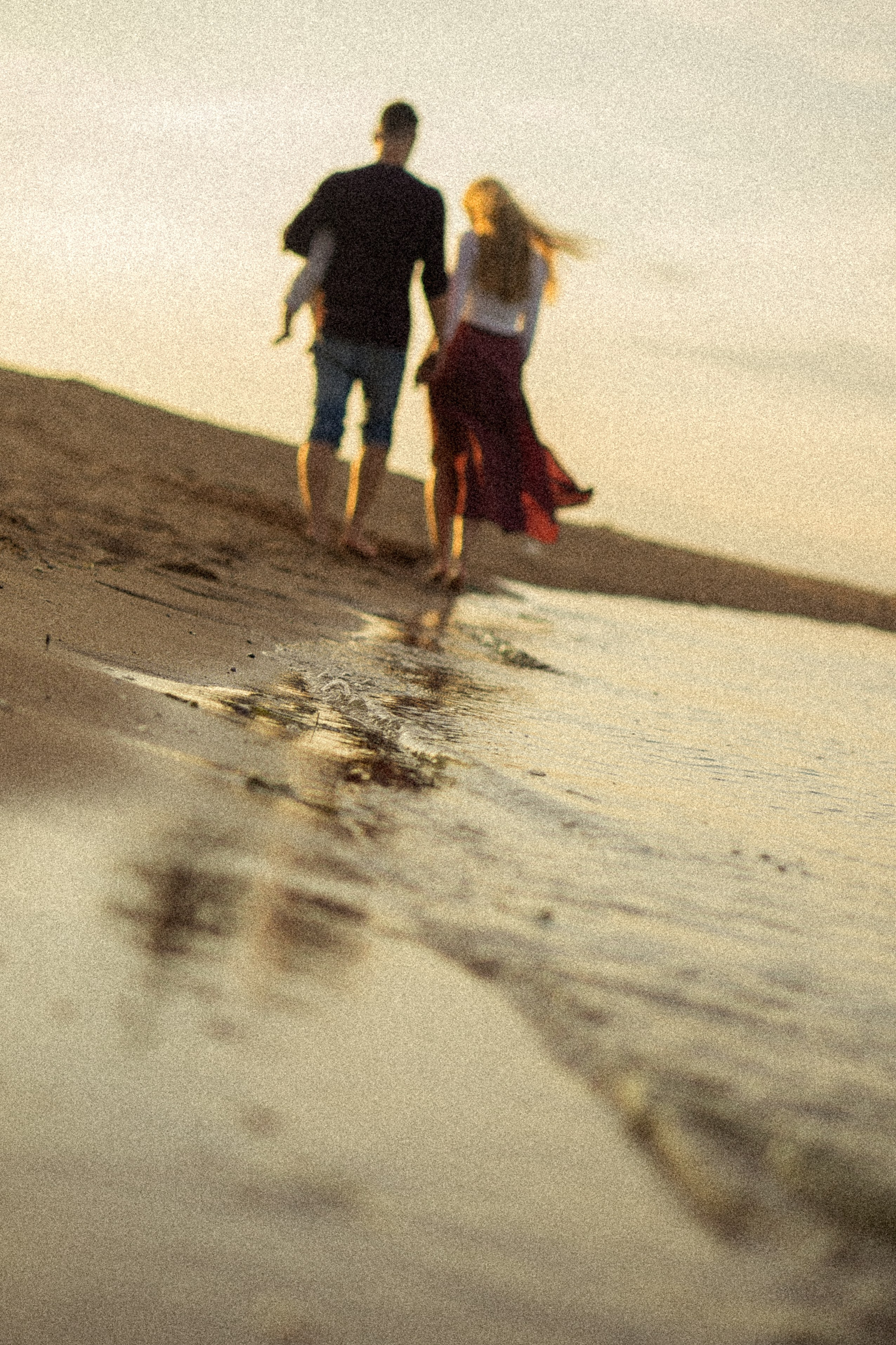 Стефан с родителями на заливе. Фотограф Ольга Игорева