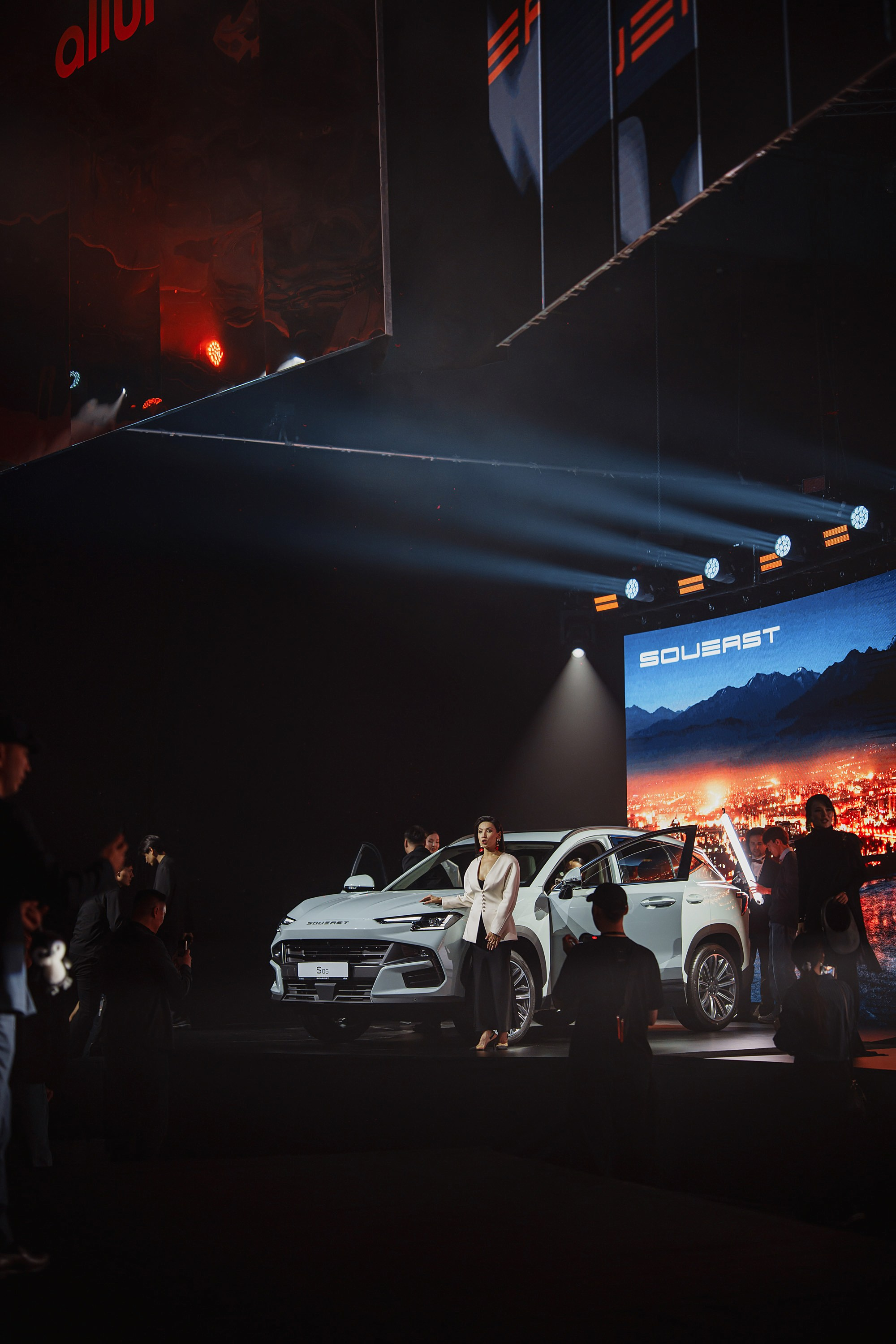 Презентация новых моделей SOUEAST. Фотограф TAULAN_1