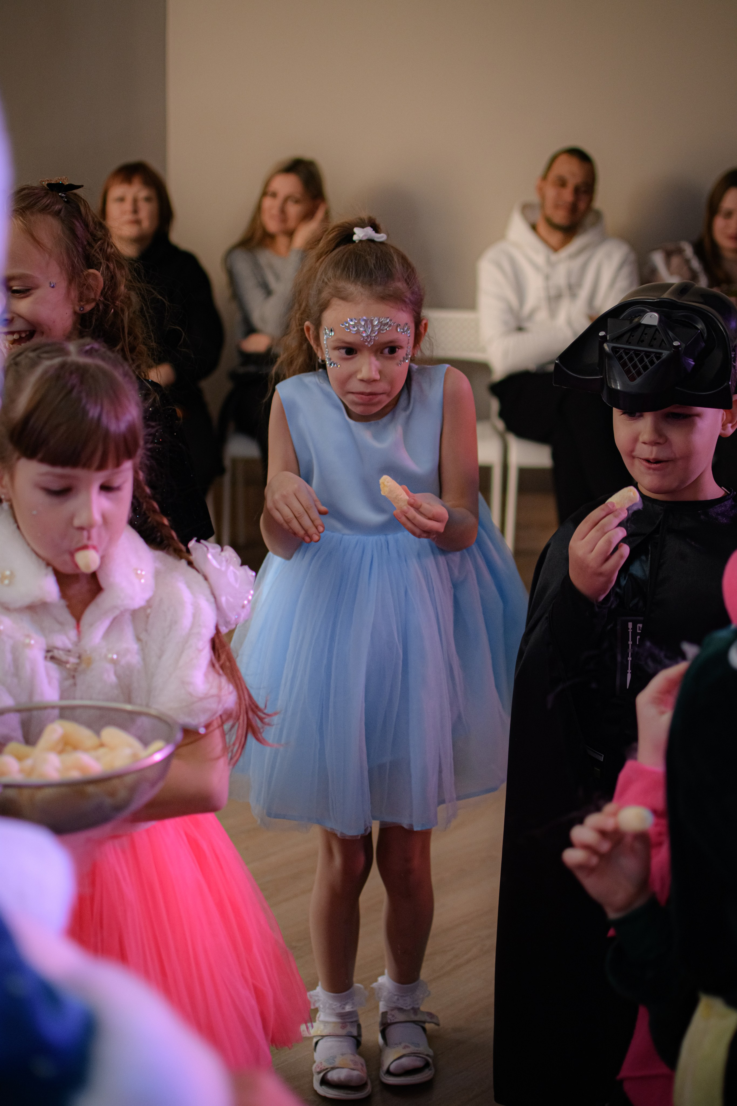 HAPPY NEW YEAR. Photokarish