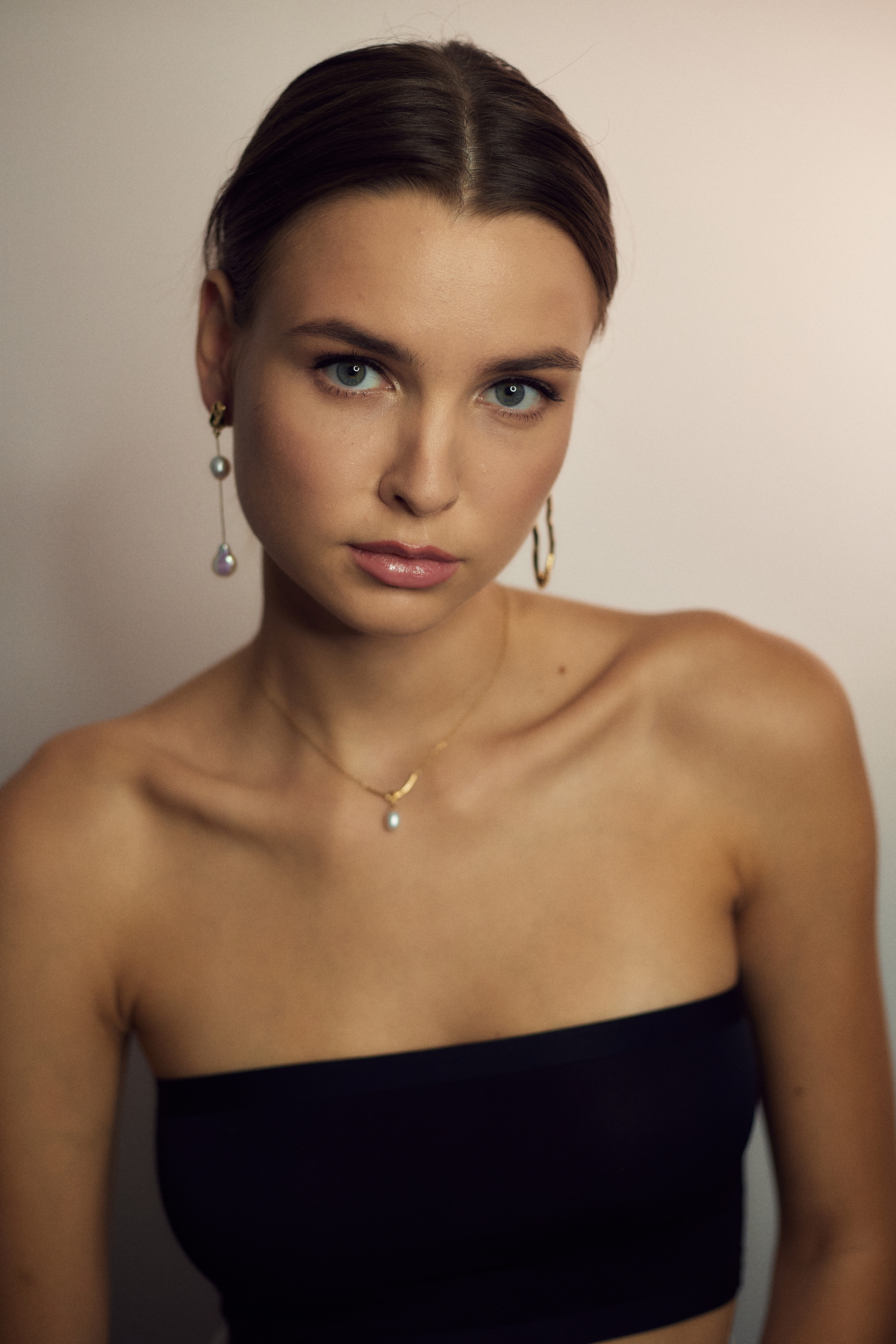 Nadya. Modeling agency TM MODELS