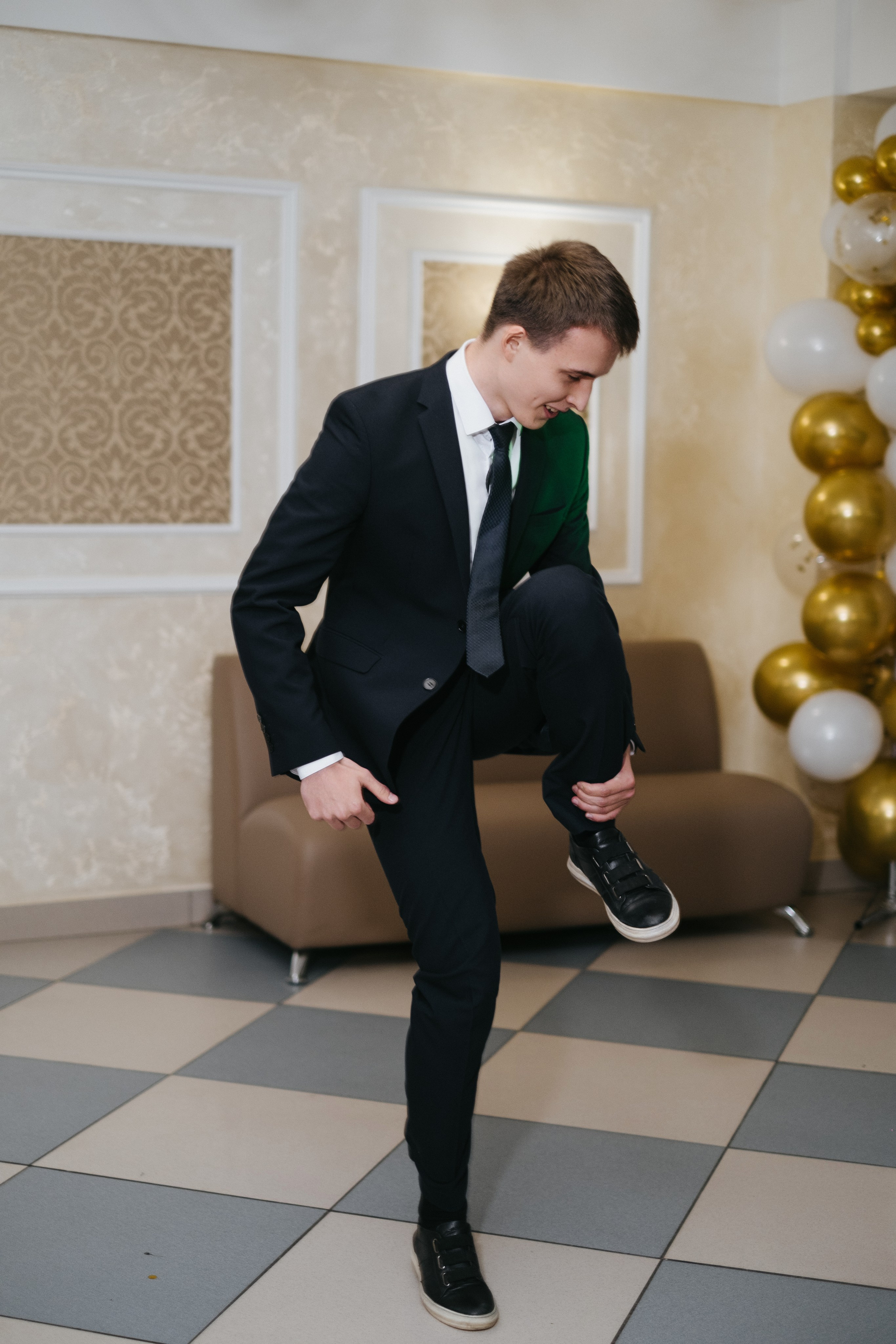 Выпускной 11 класс школы № 30. Свадебный и репортажной фотограф Денис Ожигин в Краснодаре и Краснодарском крае