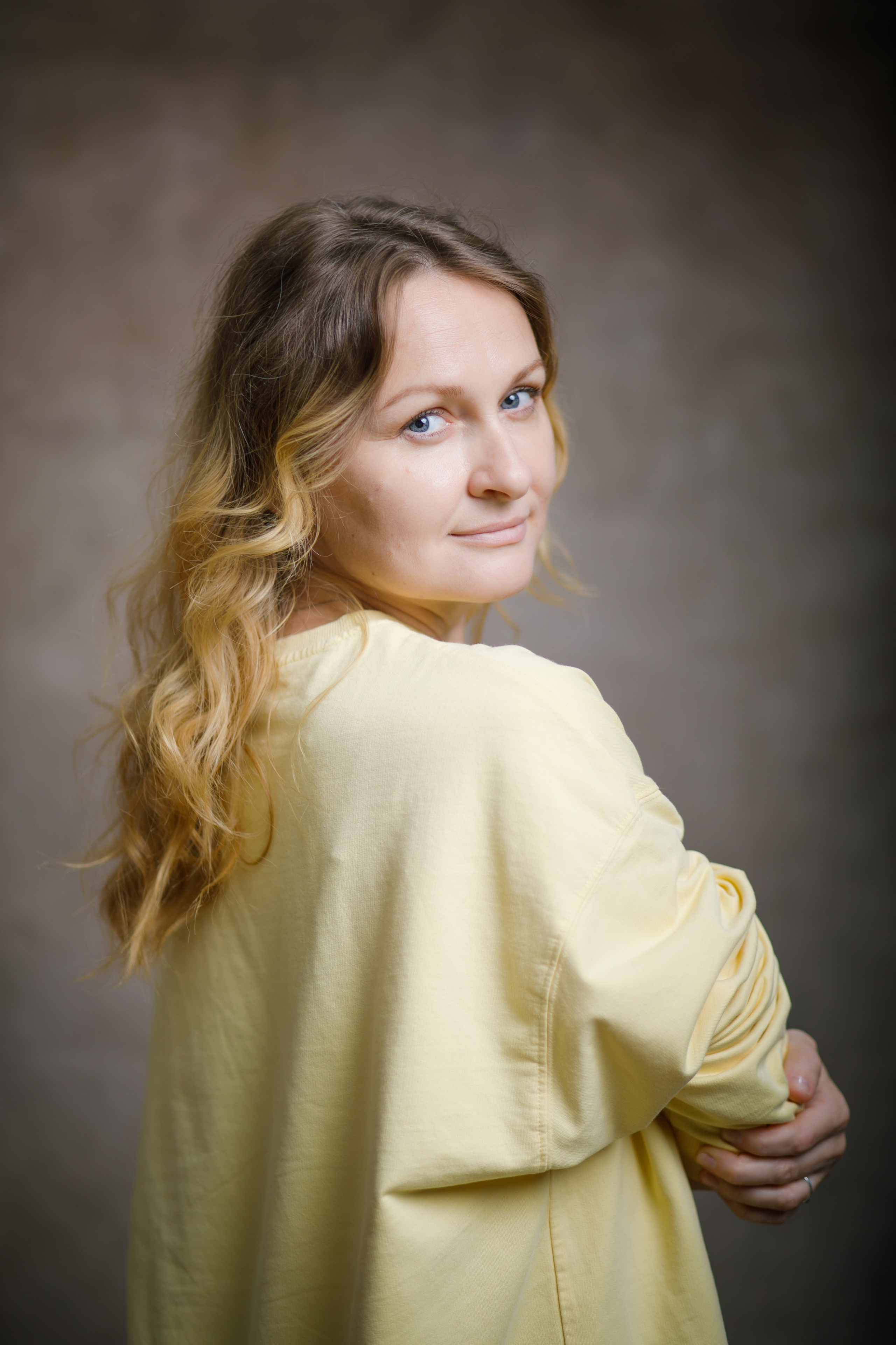 Классика. Просто фон и свет. Школьные альбомы, Семейные съемки, Портреты, Фотограф Елена Кузнецова