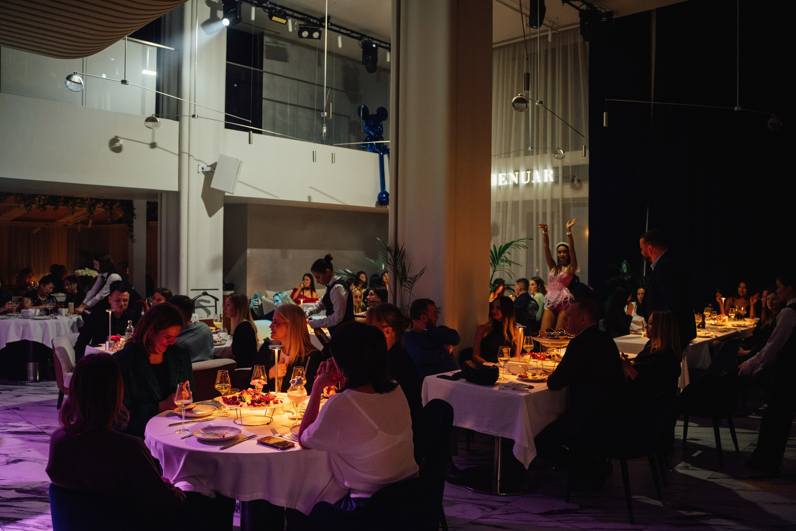 12 апреля (пятница). BENUAR Restaurant