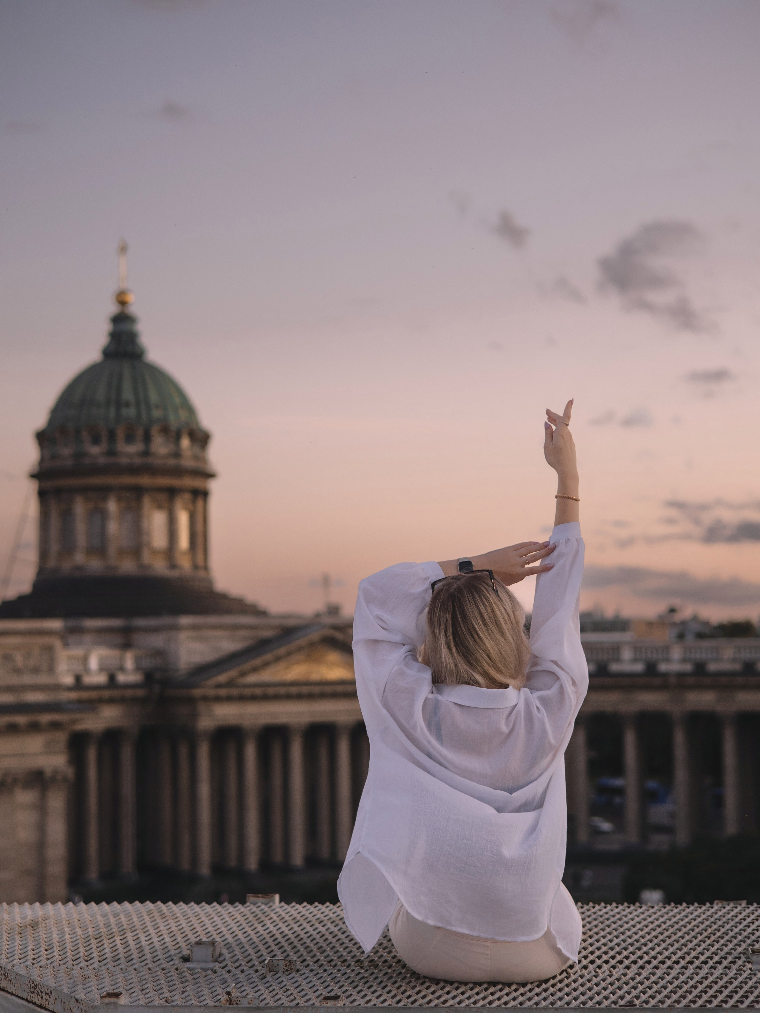 На крыше. Семейный фотограф в Санкт-Петербурге. Запечатление мгновений и ярких воспоминаний в Вашей жизни