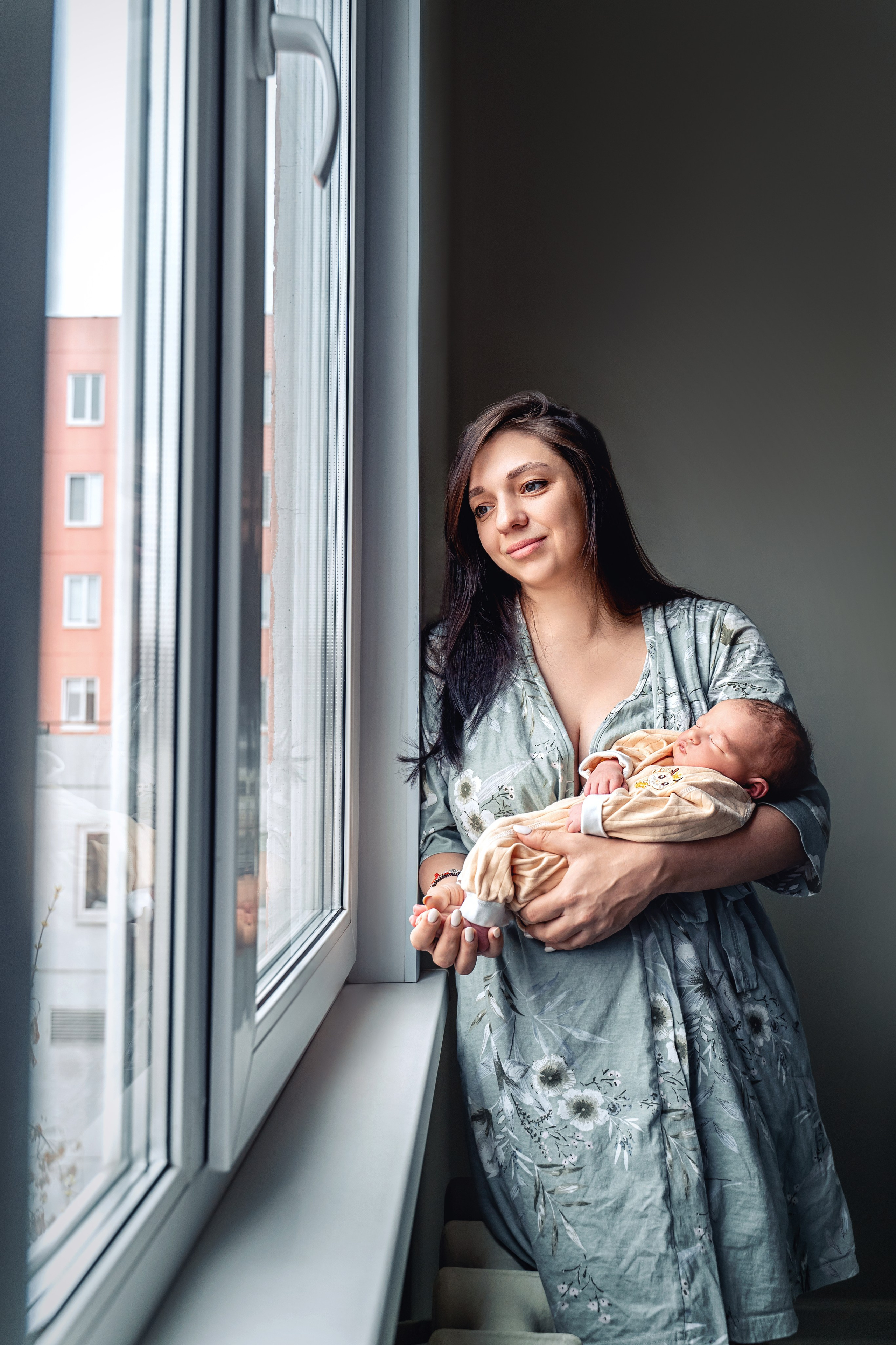 Выписка из роддома 29 им Н. Э. Баумана. Фотограф на выписку из роддома. Фотограф \ Видеограф на Крещение, Венчание Москва| Семейные съемки