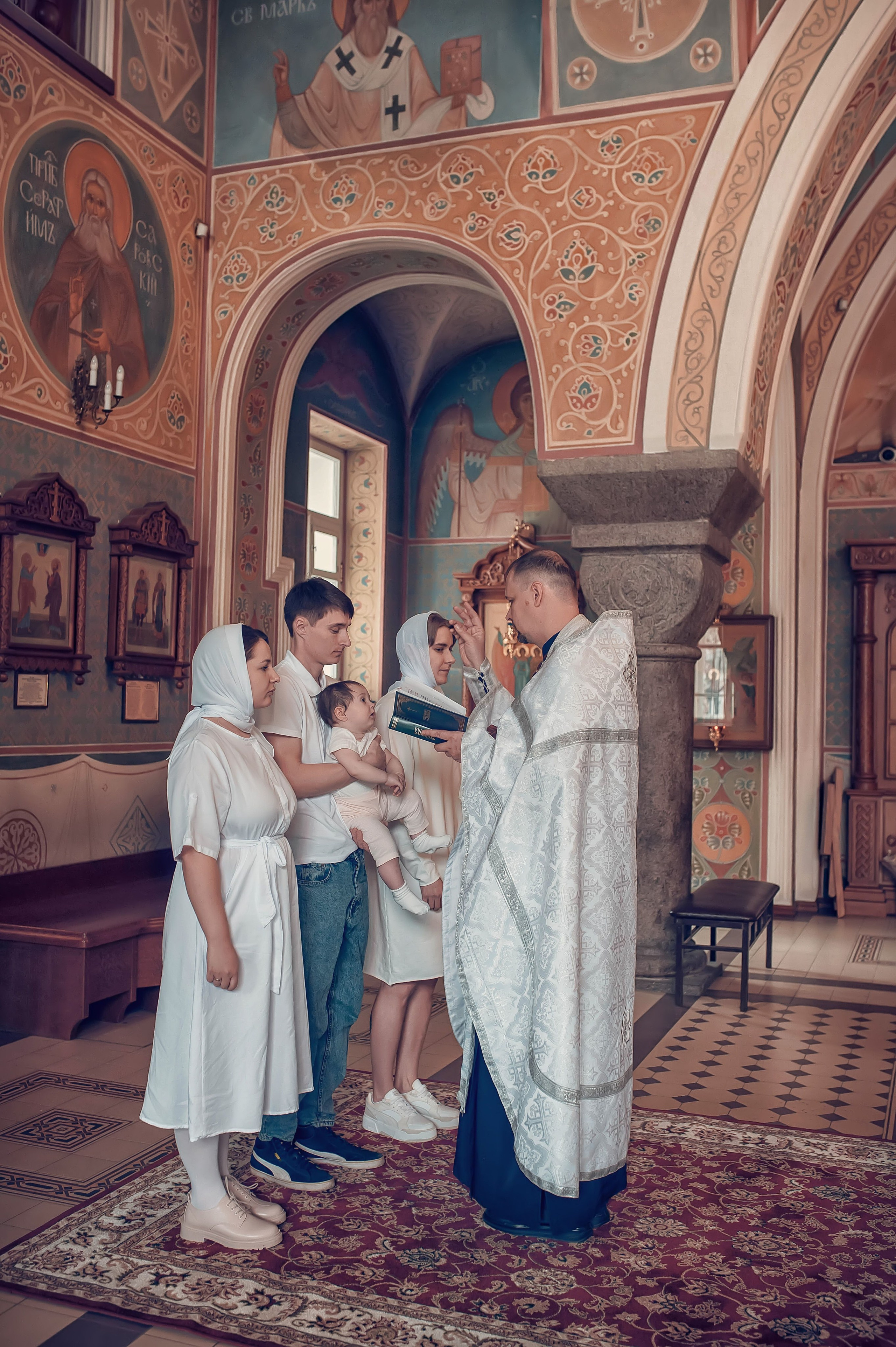 Крещение Красноярск. Фотографы крещения/венчания  Красноярск Татьяна и Вячеслав Переваловы