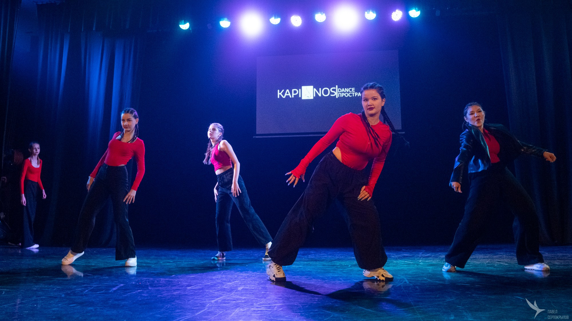 Кapinos dance. Репортажный фотограф в Казани Павел Серпокрылов