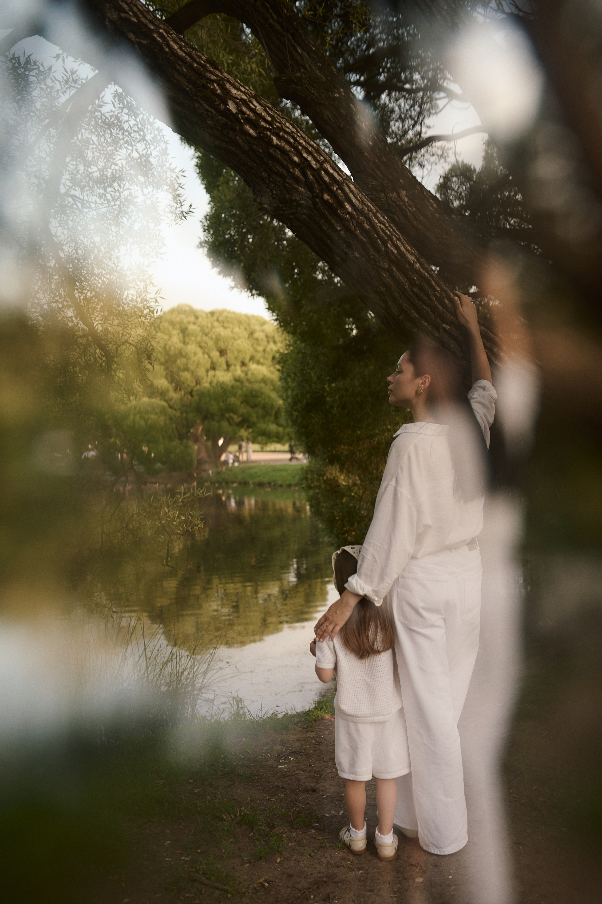 Рохус, Юля и Оливия в парке Останкино. Семейный и свадебный lifestyle-фотограф в Москве Мария Петрова