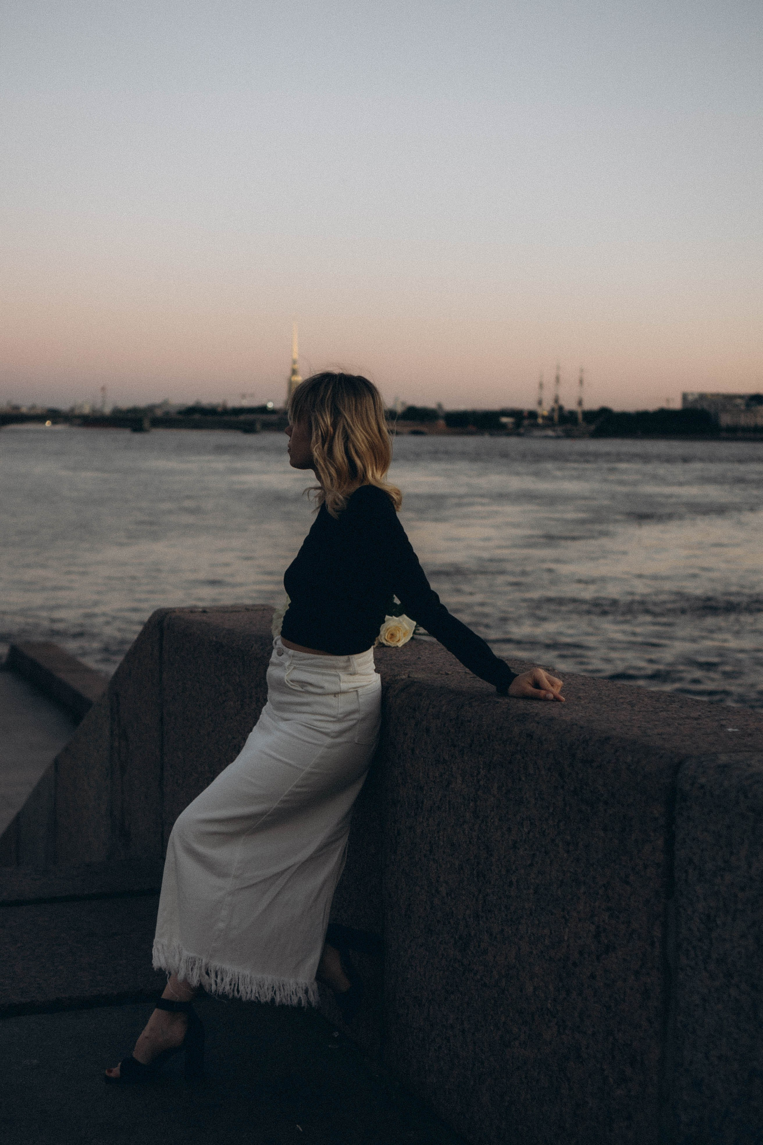 ПРОГУЛКА ПО ГОРОДУ В БЕЛЫЕ НОЧИ (другой вариант). Профессиональный фотограф, Санкт-Петербург — Виктория Богомолова