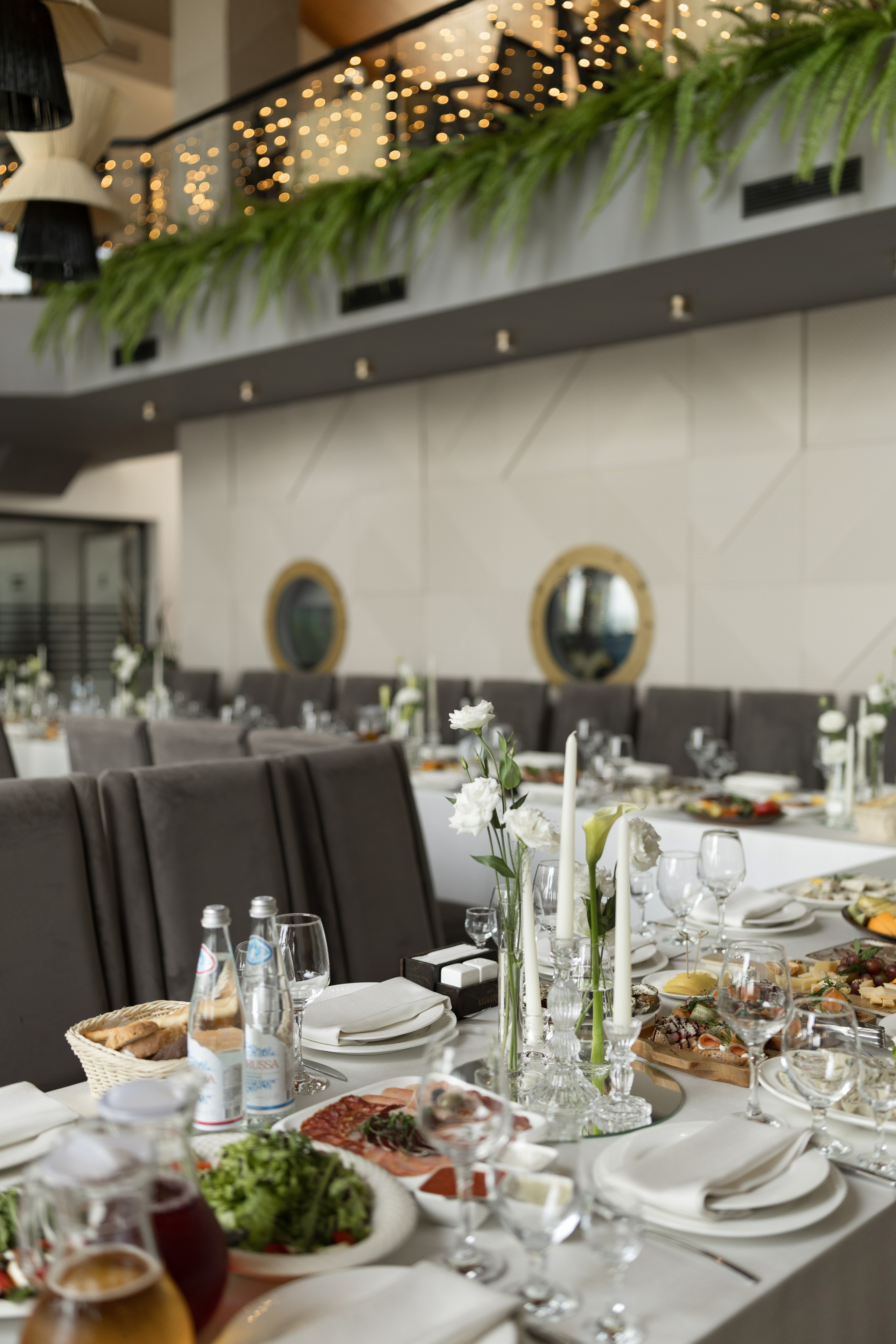 Свадебный ужин в Альбатросе. Анастасия Безуглова- свадебный фотограф в Таганроге